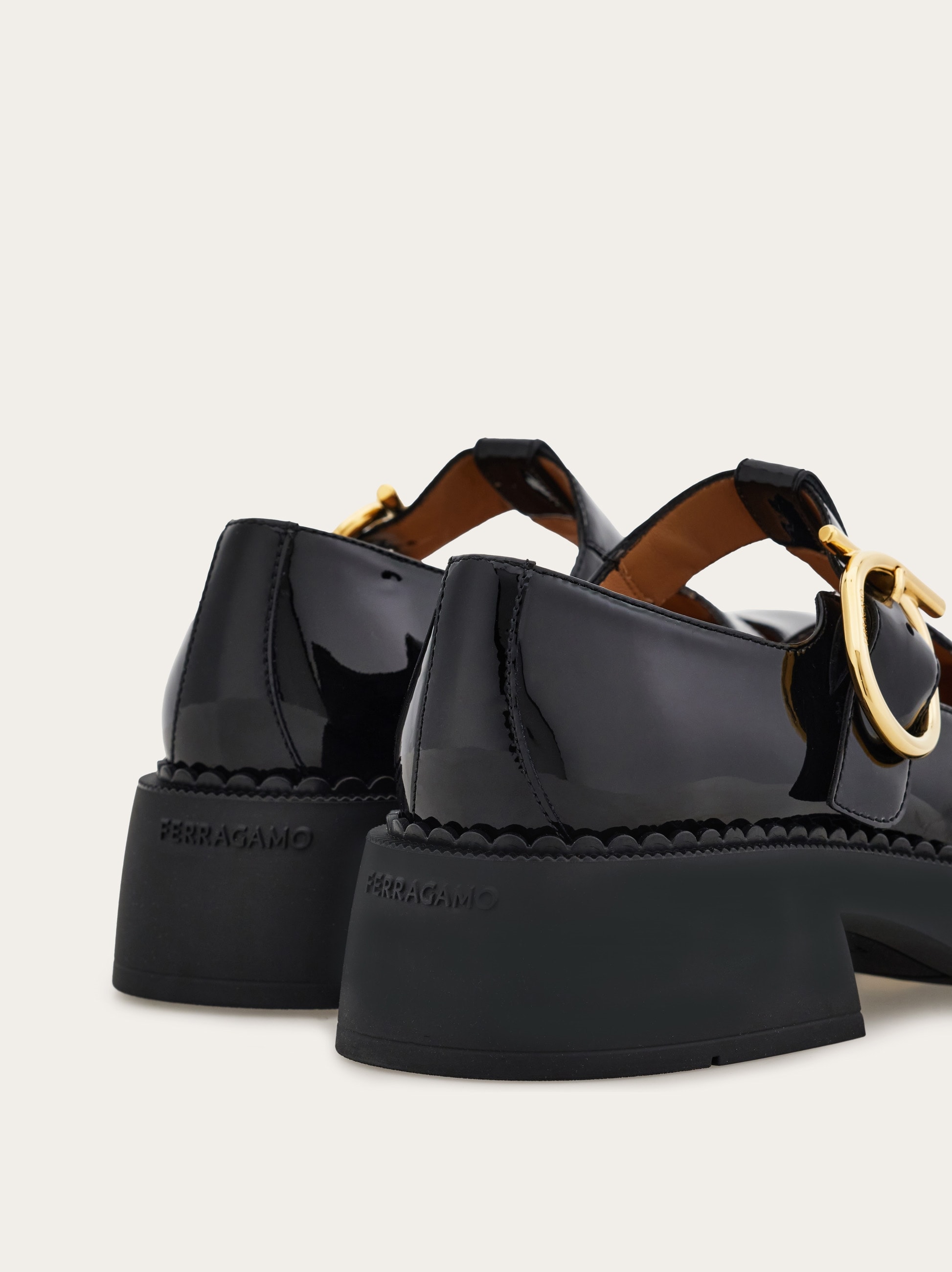 メリージェーンローファー - ウィメンズ | Ferragamo