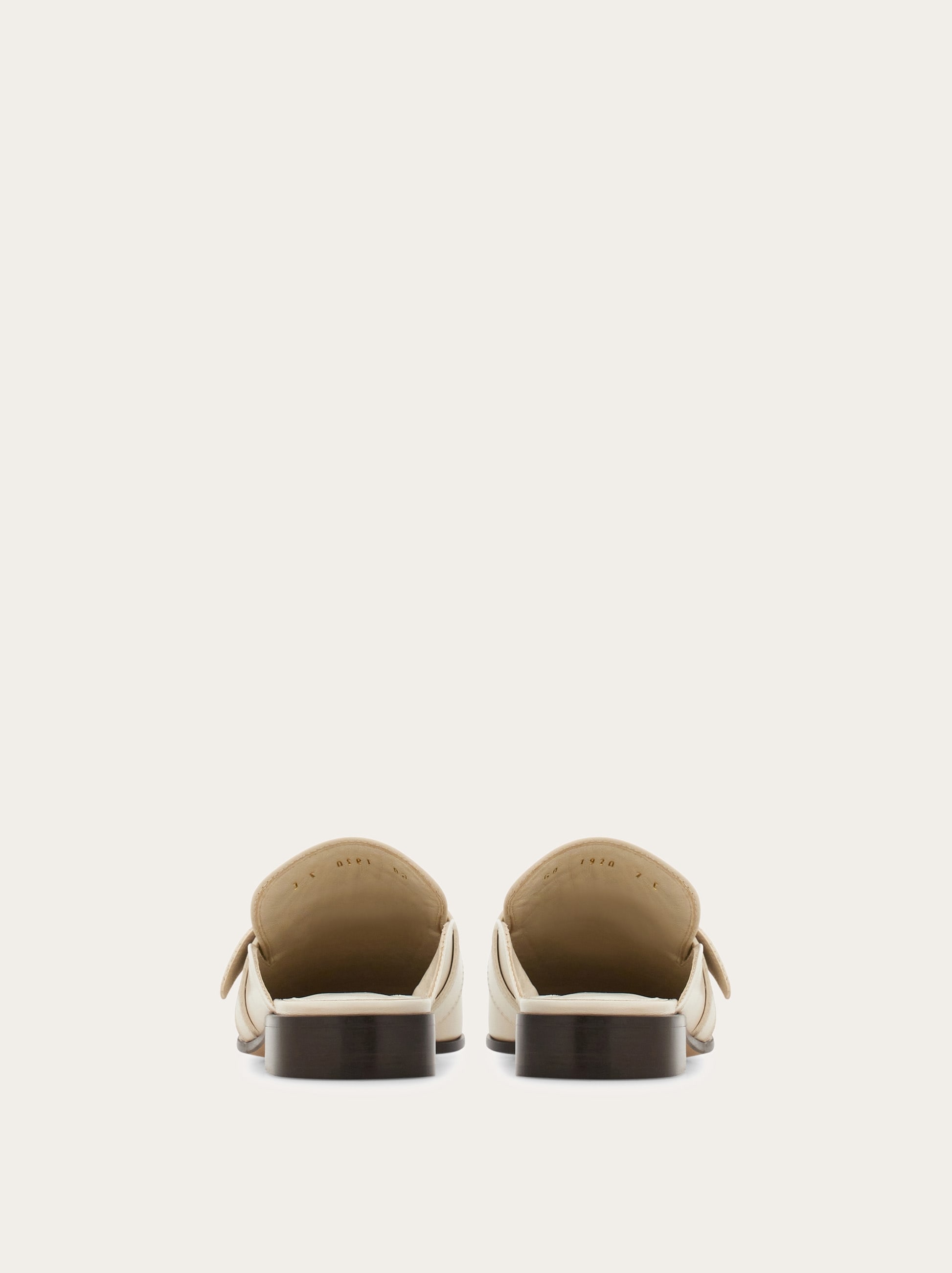 Ferragamo (8D) ミュール $_57.PNG?set_id=880000500F