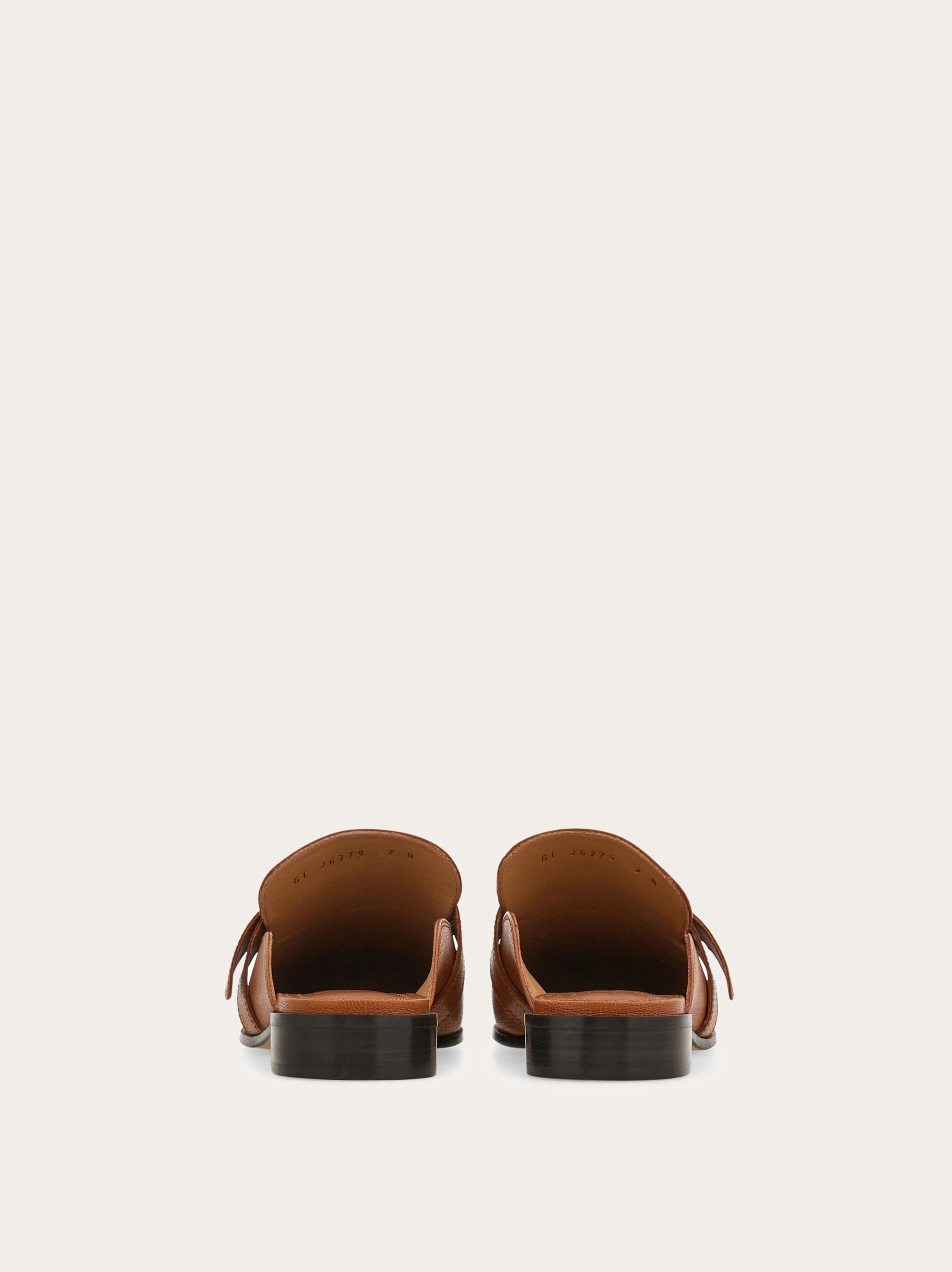Ferragamo (8D) ミュール Hug buckle loafer mule - Women | Ferragamo