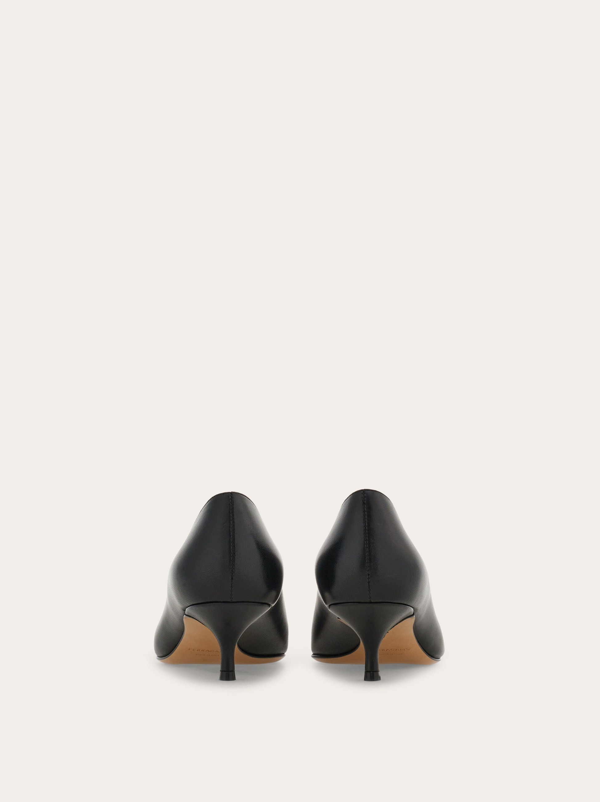 美品■Salvatore Ferragamo■パンプス✨ガンチーニ ステッチ ガンチーニ パンプス - ウィメンズ | Ferragamo