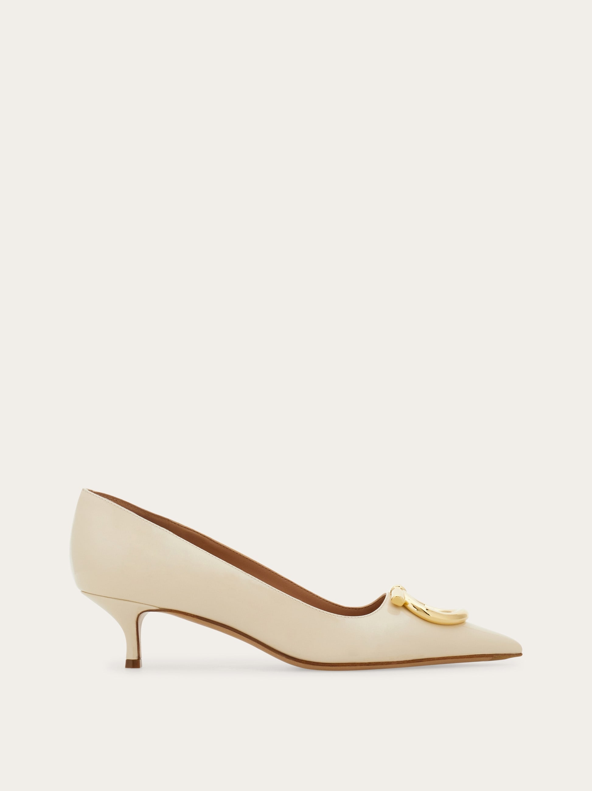 Ferragamo ホワイト ポインテッドトゥパンプス ガンチーニ パンプス - ウィメンズ | Ferragamo