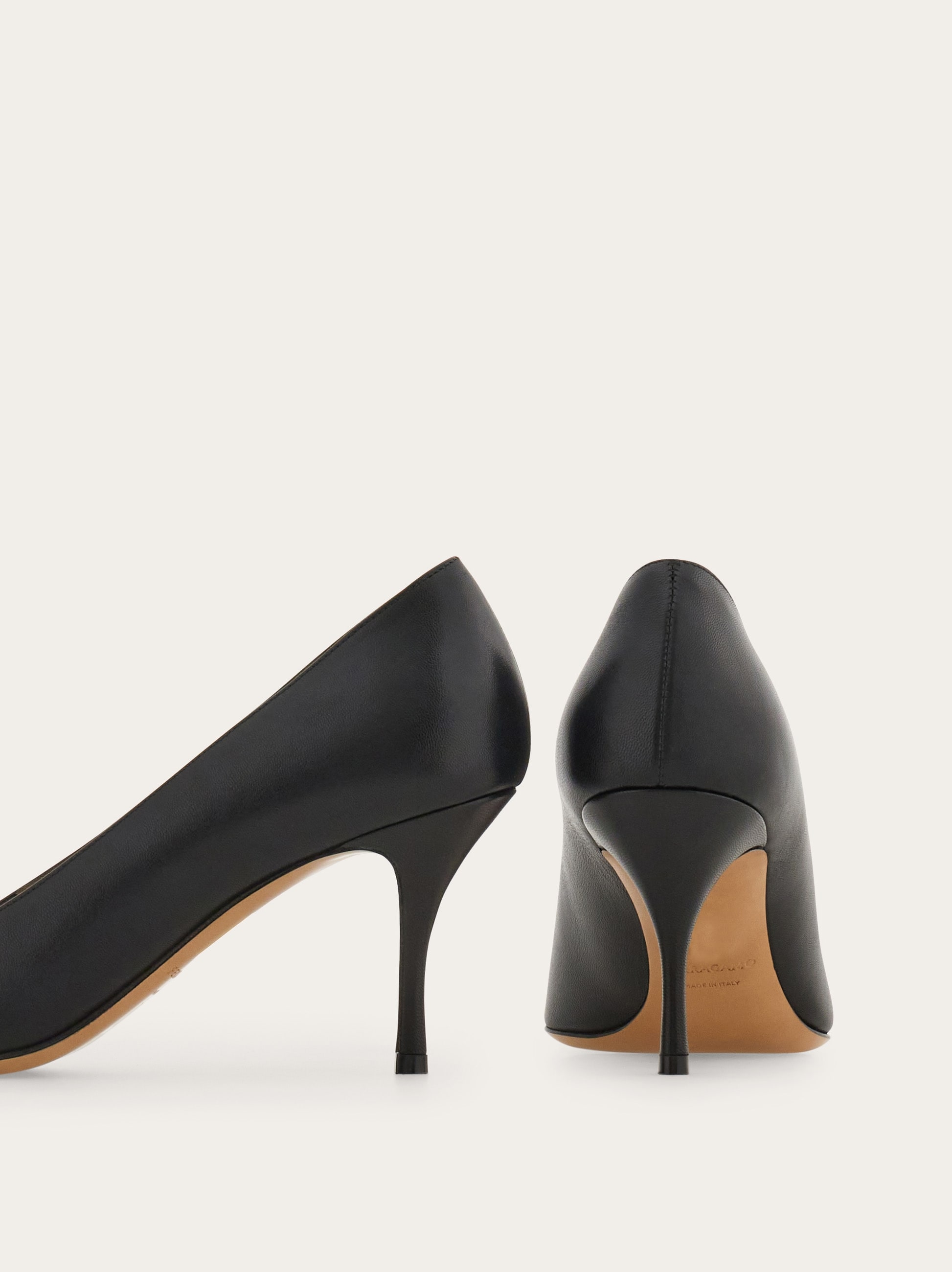 Maxi Gancini pump - Women | Ferragamo