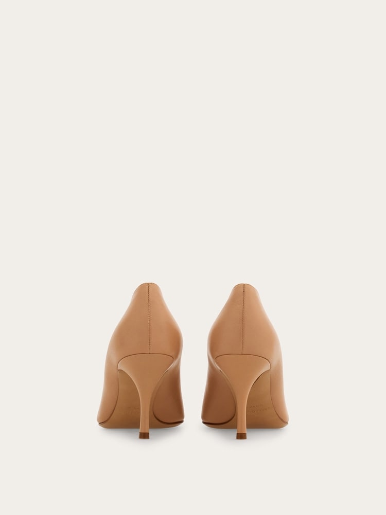 Maxi Gancini pump - Women | Ferragamo