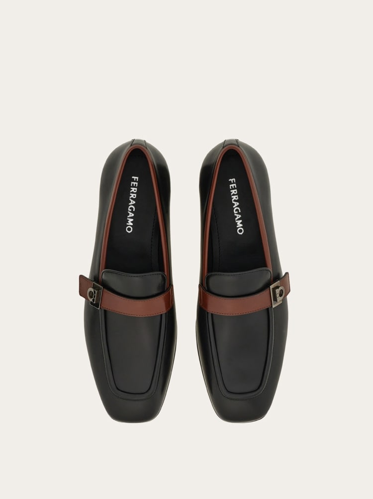 Gancini Hug loafer Gallery image 3
