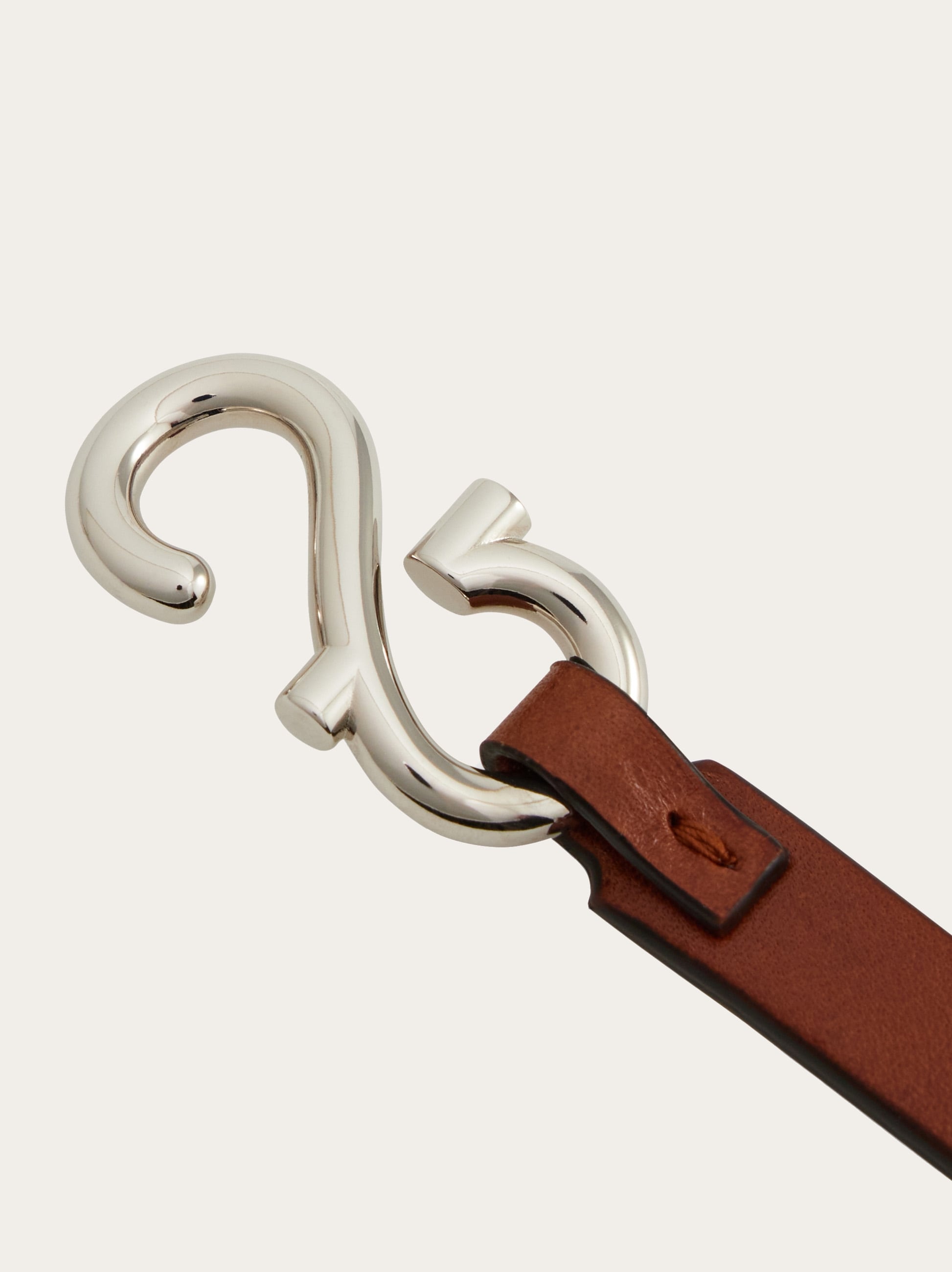 Pump shoe with inlays - Women | Ferragamo
