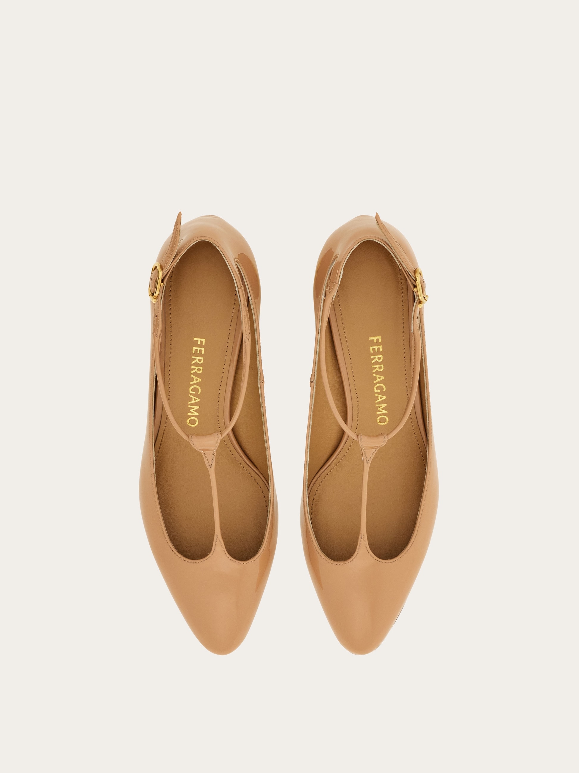 【送料&関税込】Ferragamo Nude Pumps Women's FERRAGAMO Nude Heels | Nordstrom