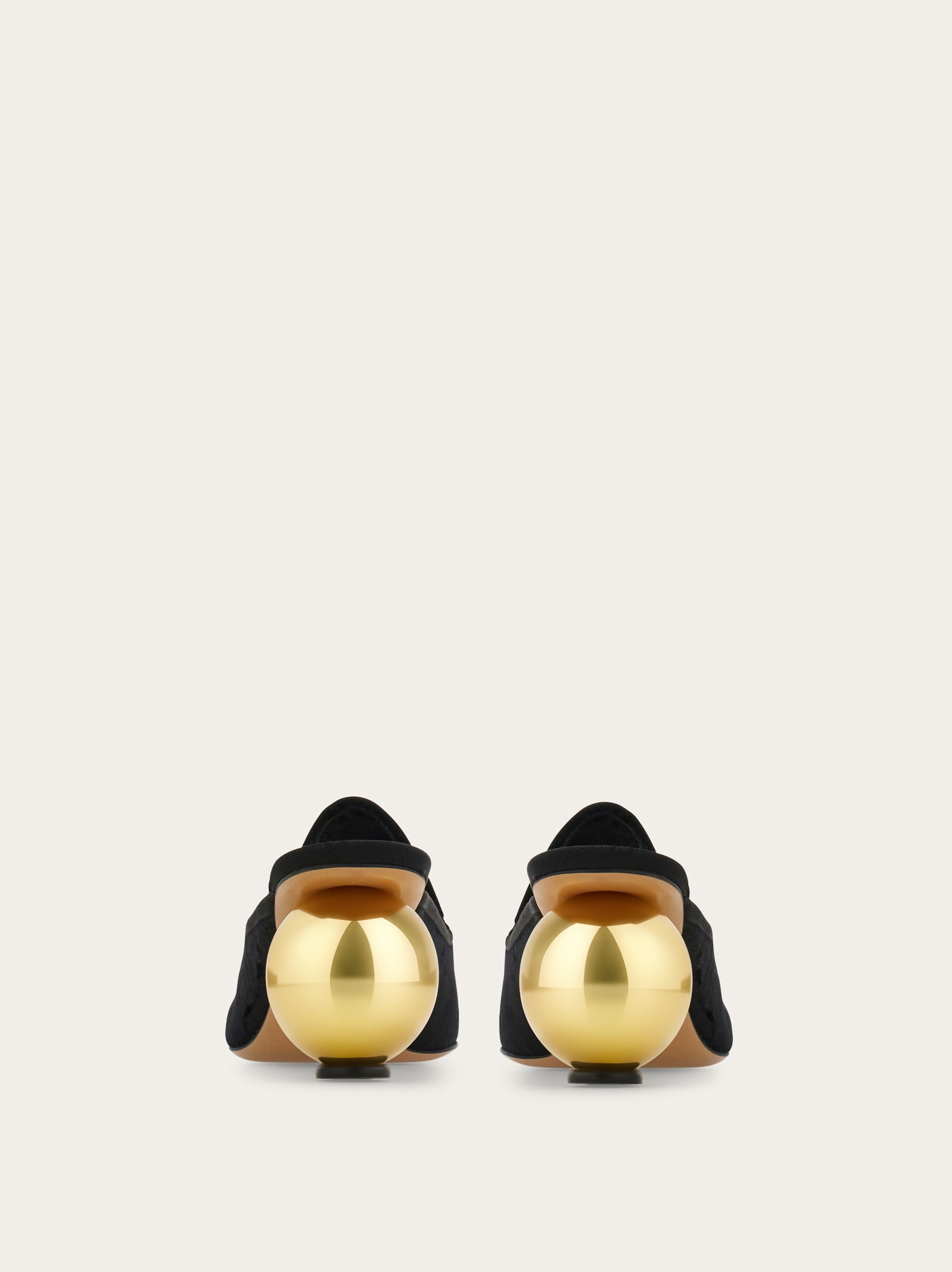 Ferragamo (8D) ミュール Gancini ornament pump - Women | Ferragamo