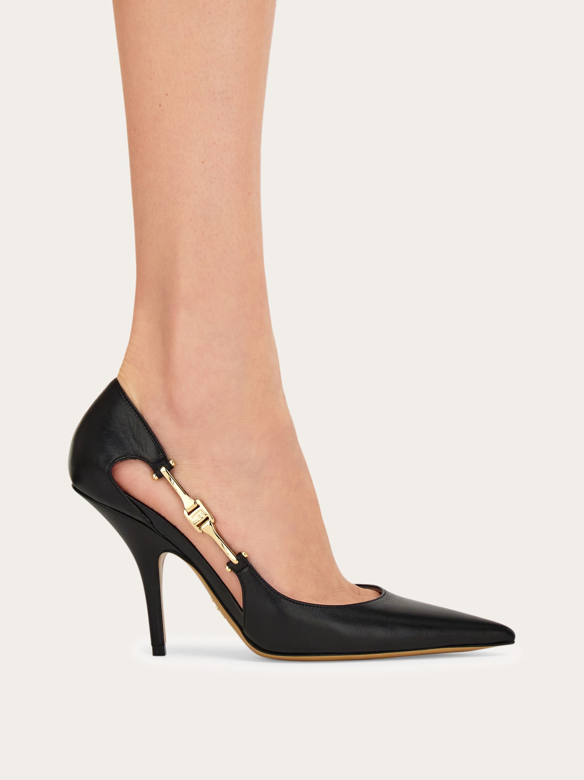 関税送料込【FERRAGAMO】25SS Heeled shoes Quilted Vara pump - Women | Ferragamo