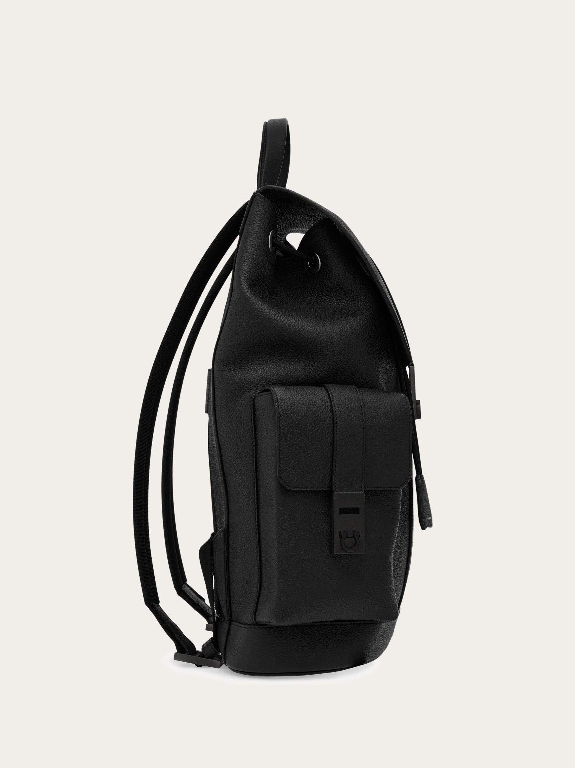 6万取引突破★UPS速達便利用！【FERRAGAMO】01G484_サンダル Utility backpack - Men | Ferragamo