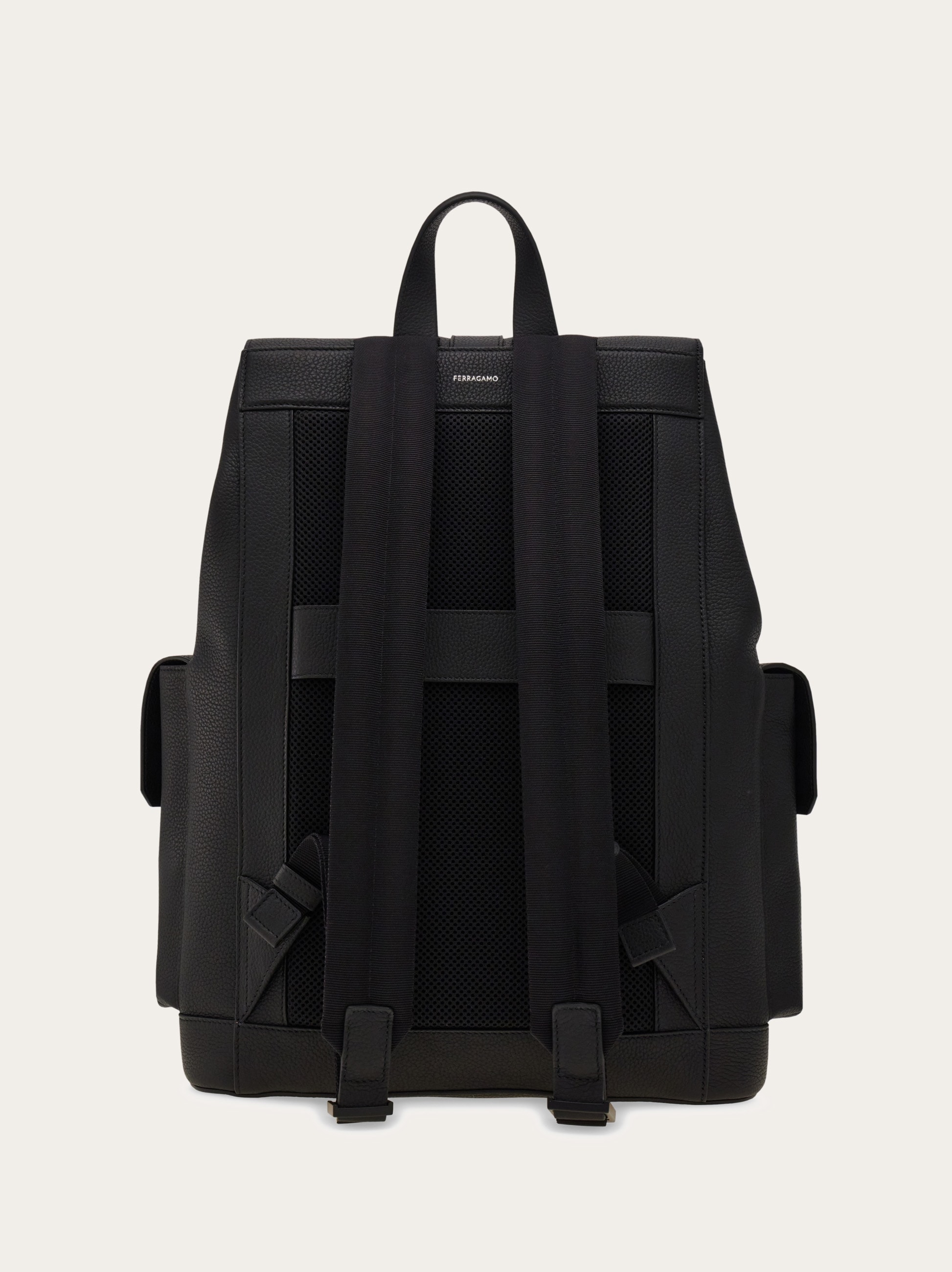 Salvatore Ferragamo ブラック リュック Black Leather backpack FERRAGAMO - Vitkac AS