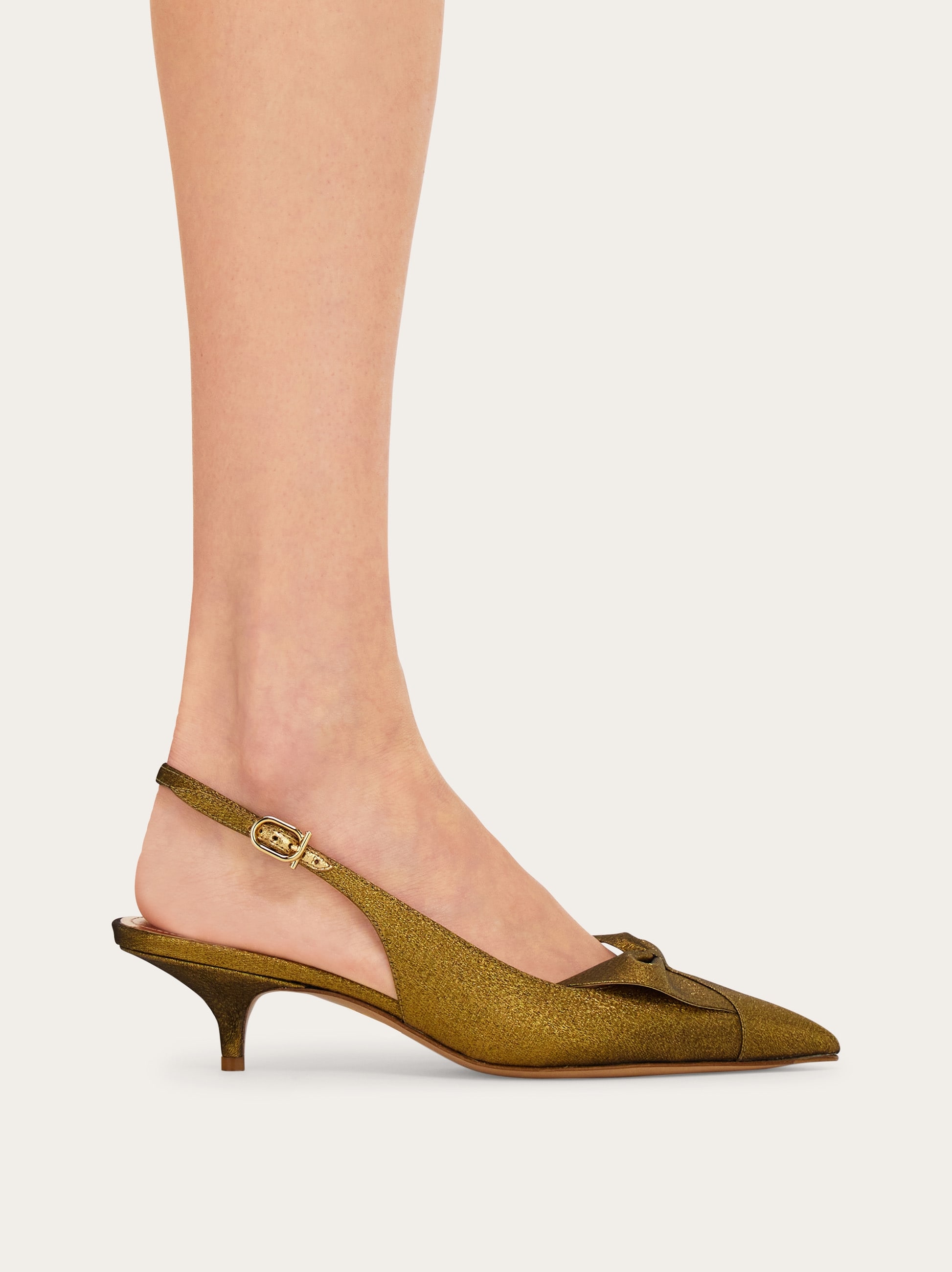 Soft bow slingback pump - Women | Ferragamo