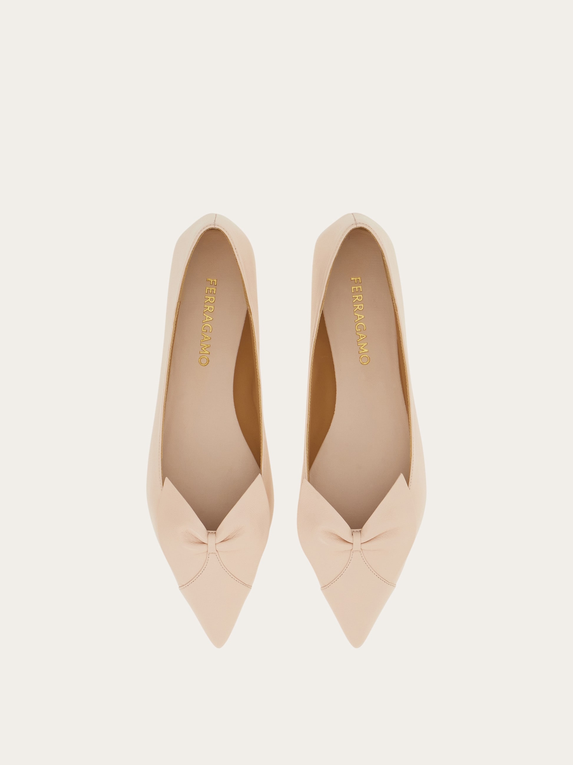 フラットシューズ FERRAGAMO Woman Ballet flats Blush Pink 01A181 753657 787 Varina ballet flat - Women | Ferragamo