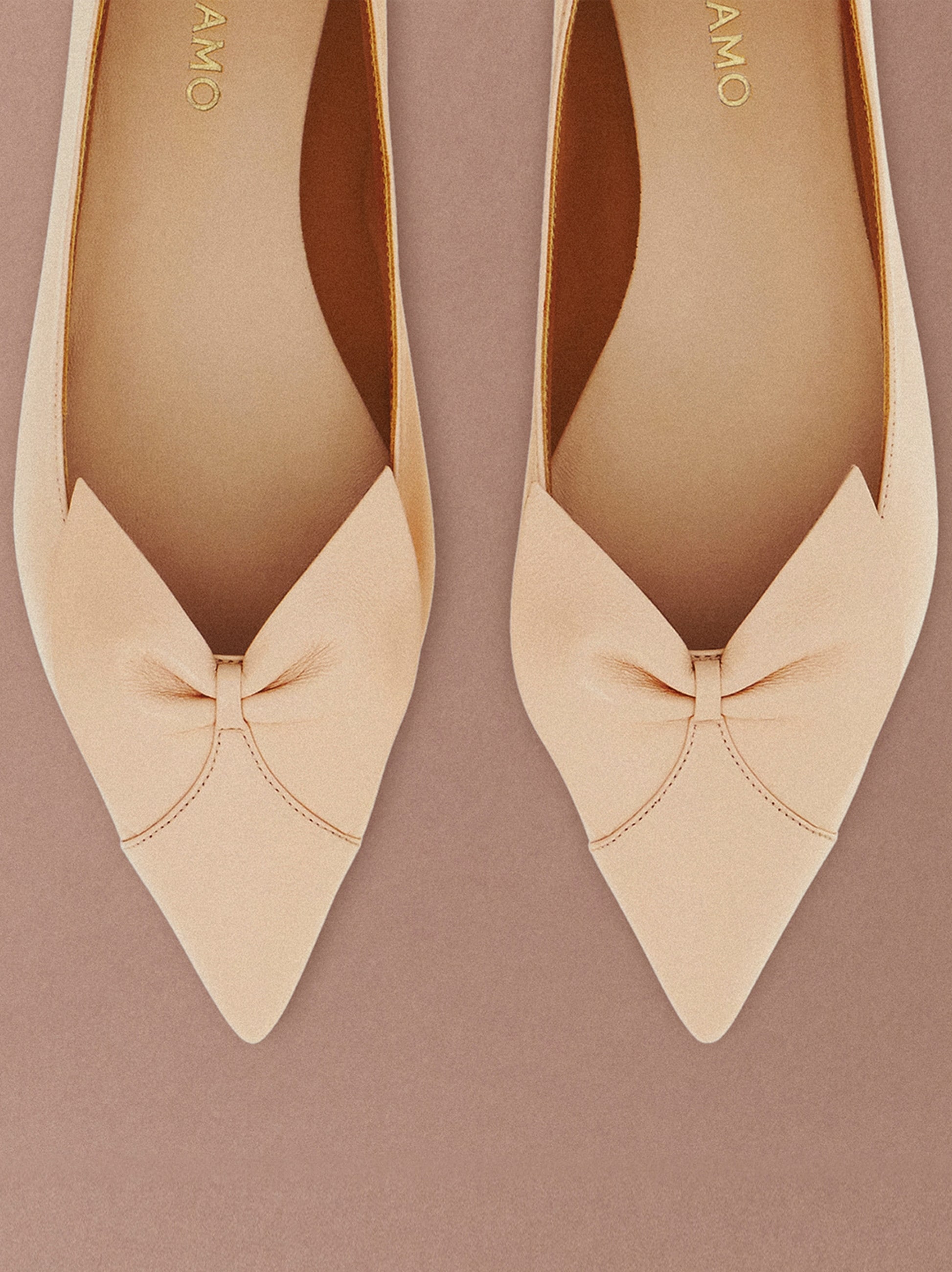 【Bow】Ferragamo ピンクリボンヒール Ferragamo Viva Bow-Detail Ballerina Shoes Pink (Women's