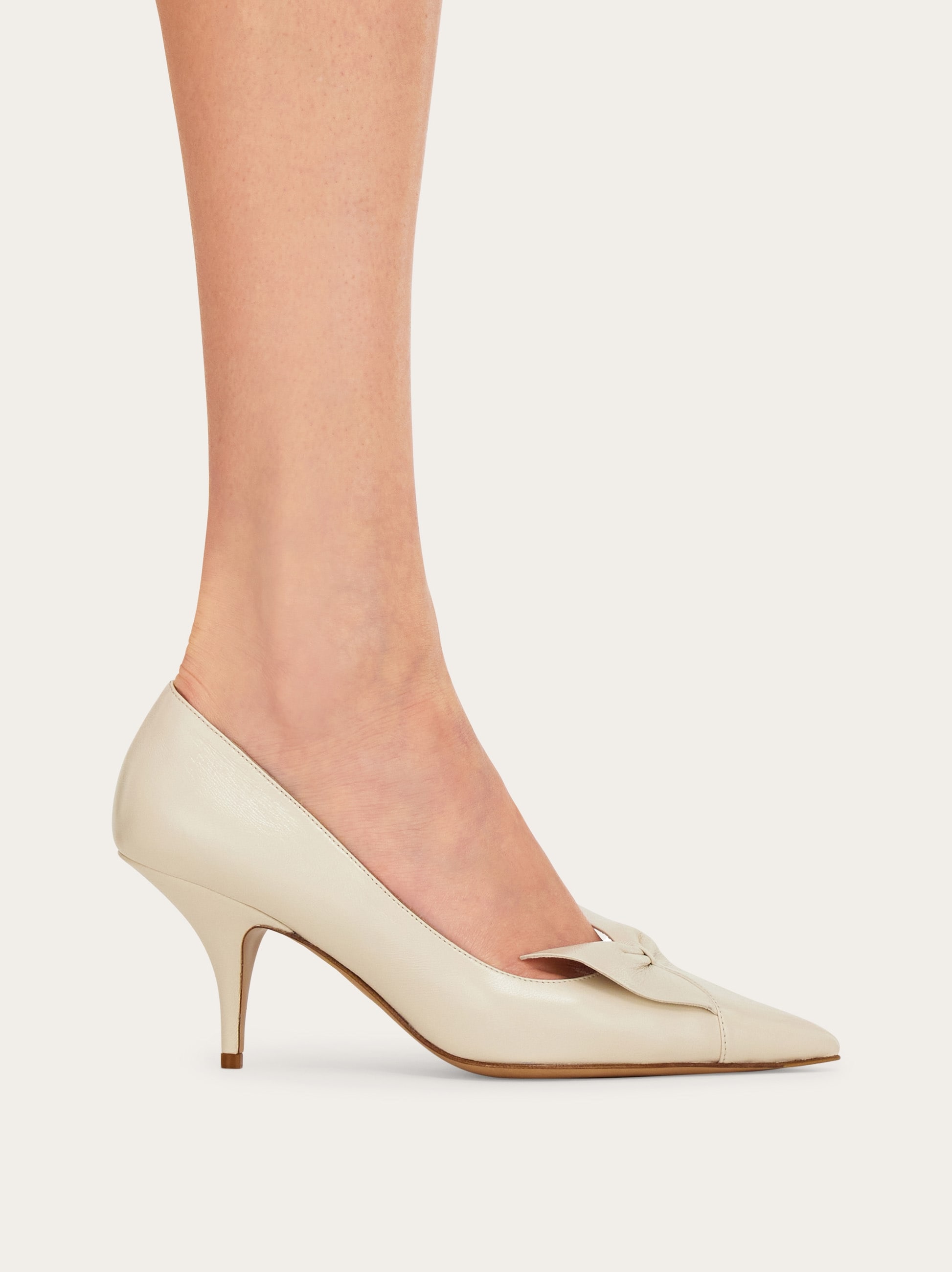リボン パンプス - ウィメンズ | Ferragamo