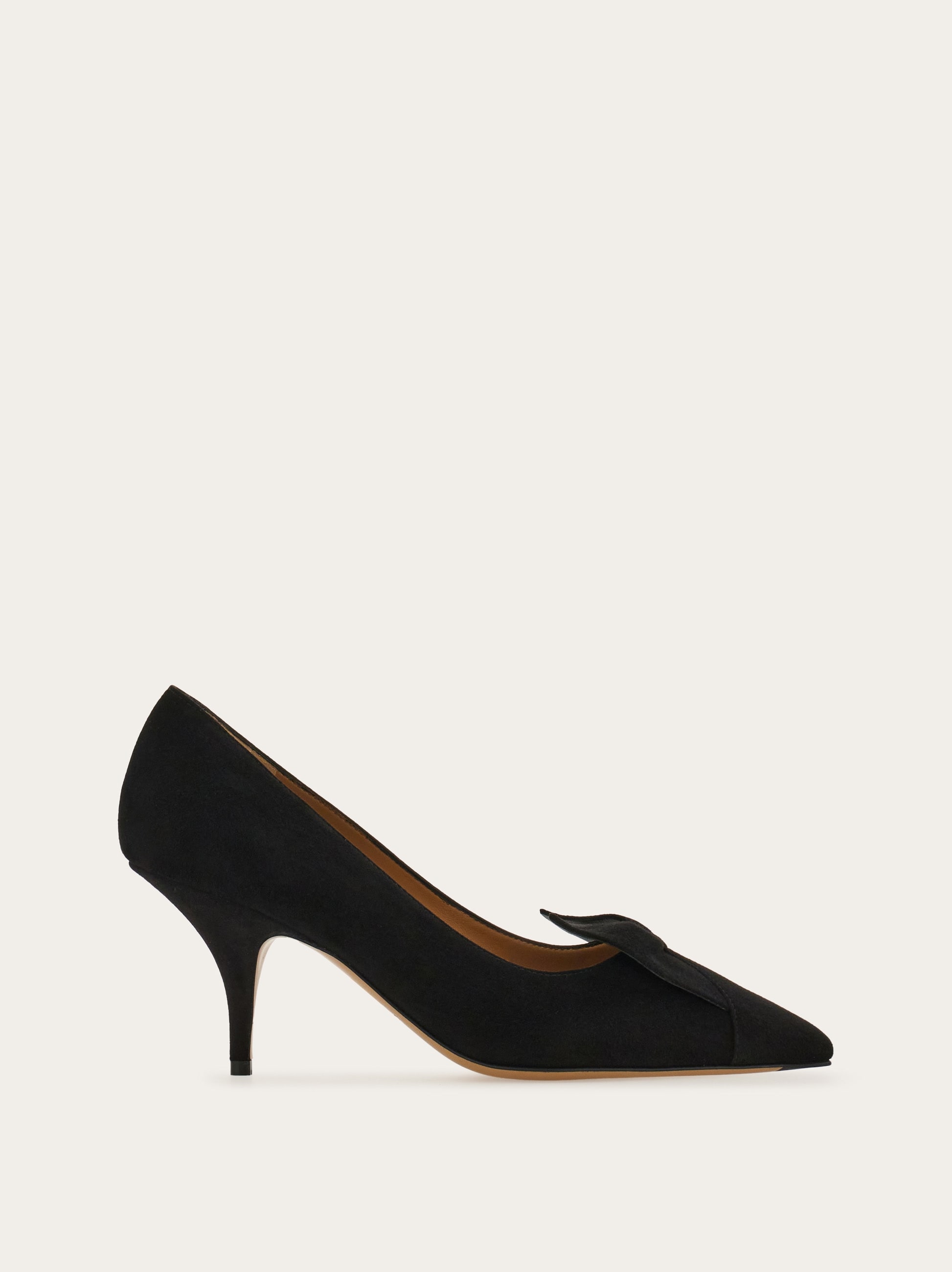 Soft bow pump - Women | Ferragamo