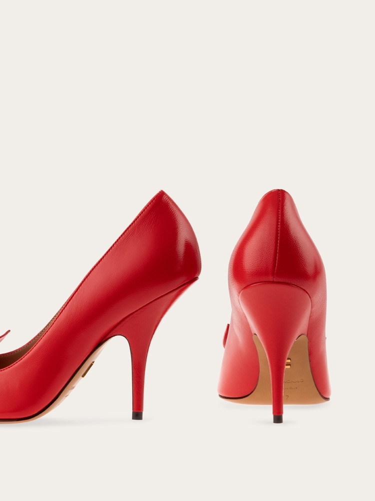 Soft bow pump Gallery image 6