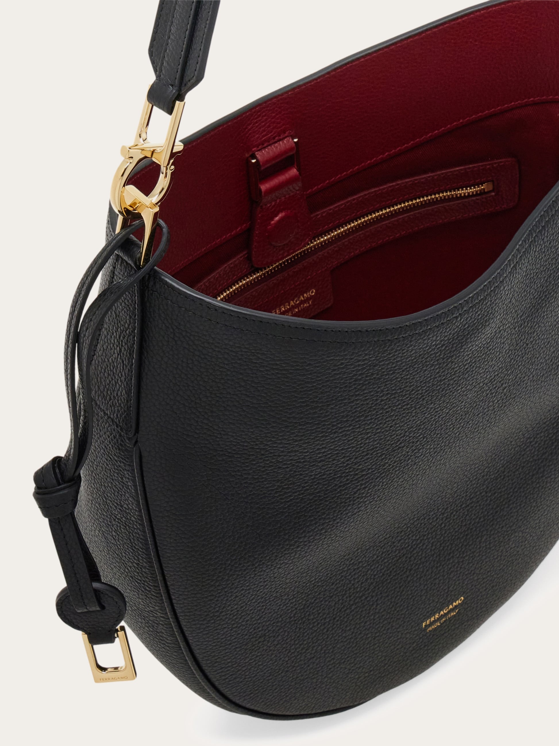 【大人気】FERRAGAMO North-South ホーボー バッグ ブラウン North-South hobo bag (M) - Women | Ferragamo