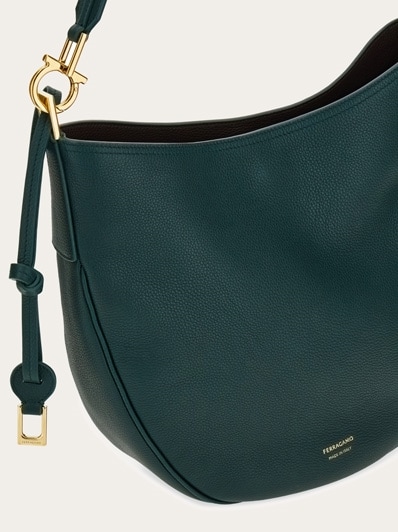 ホーボーバッグ(M) - ウィメンズ | Ferragamo