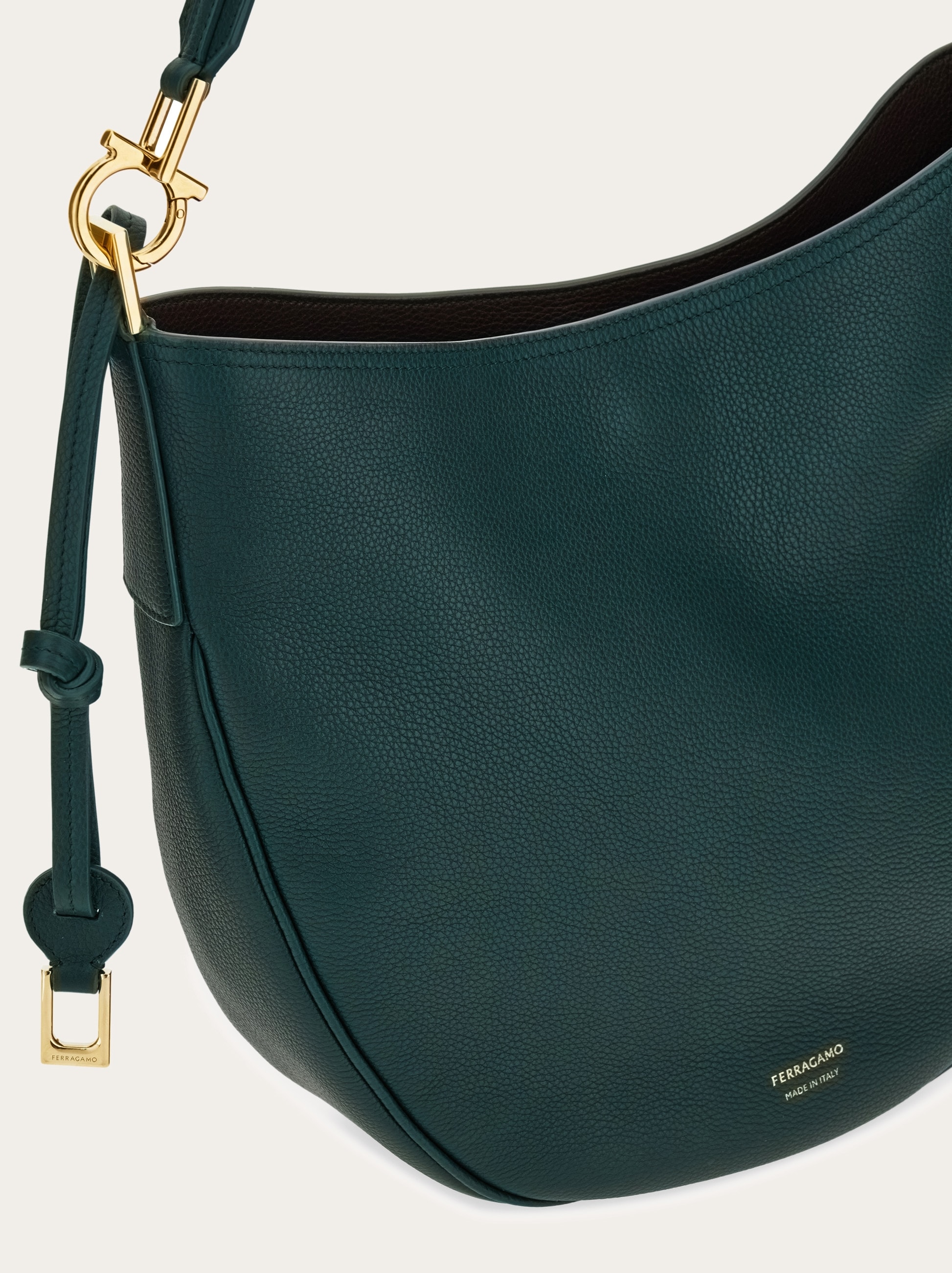 ホーボーバッグ(M) - ウィメンズ | Ferragamo