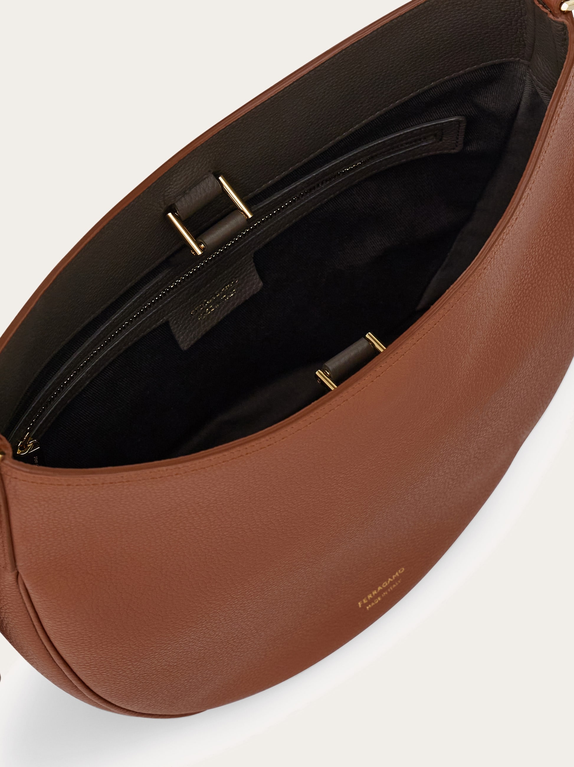 【大人気】FERRAGAMO North-South ホーボー バッグ ブラウン Hobo bag (M) - Women | Ferragamo