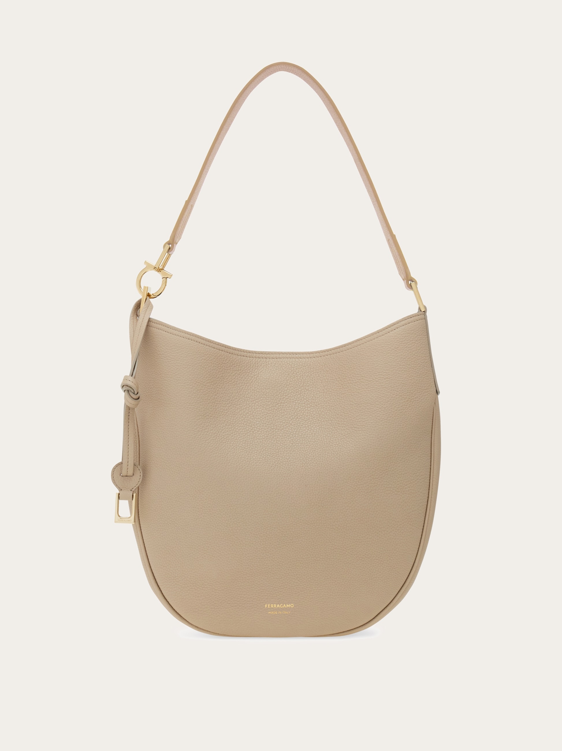 【関税&送料込】Ferragamo Hobo Bag S Hammered Leather Should Ferragamo Hobo Bag S Hammered Leather Shoulder Bag | italist