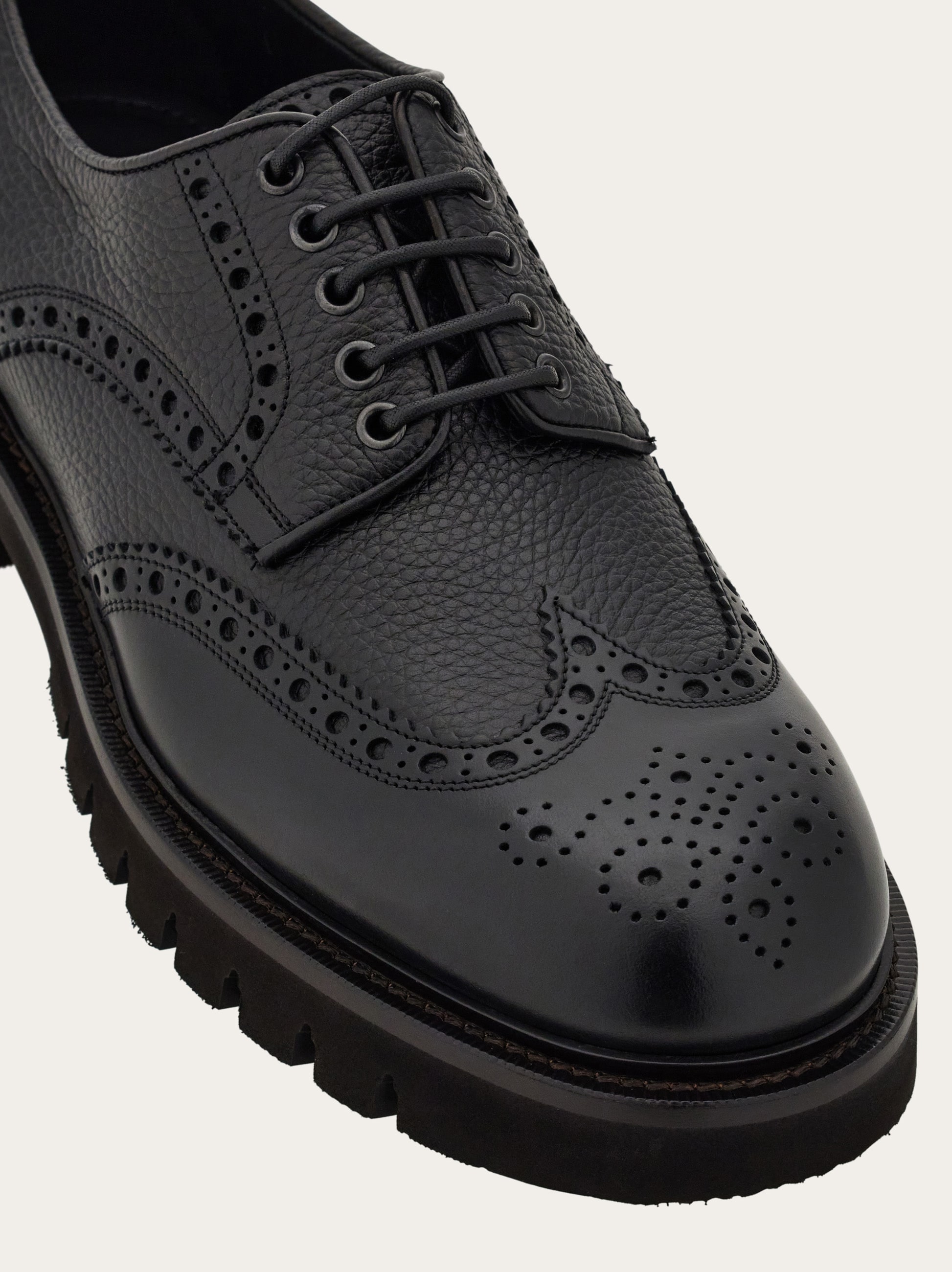 Derby brogue - Men | Ferragamo