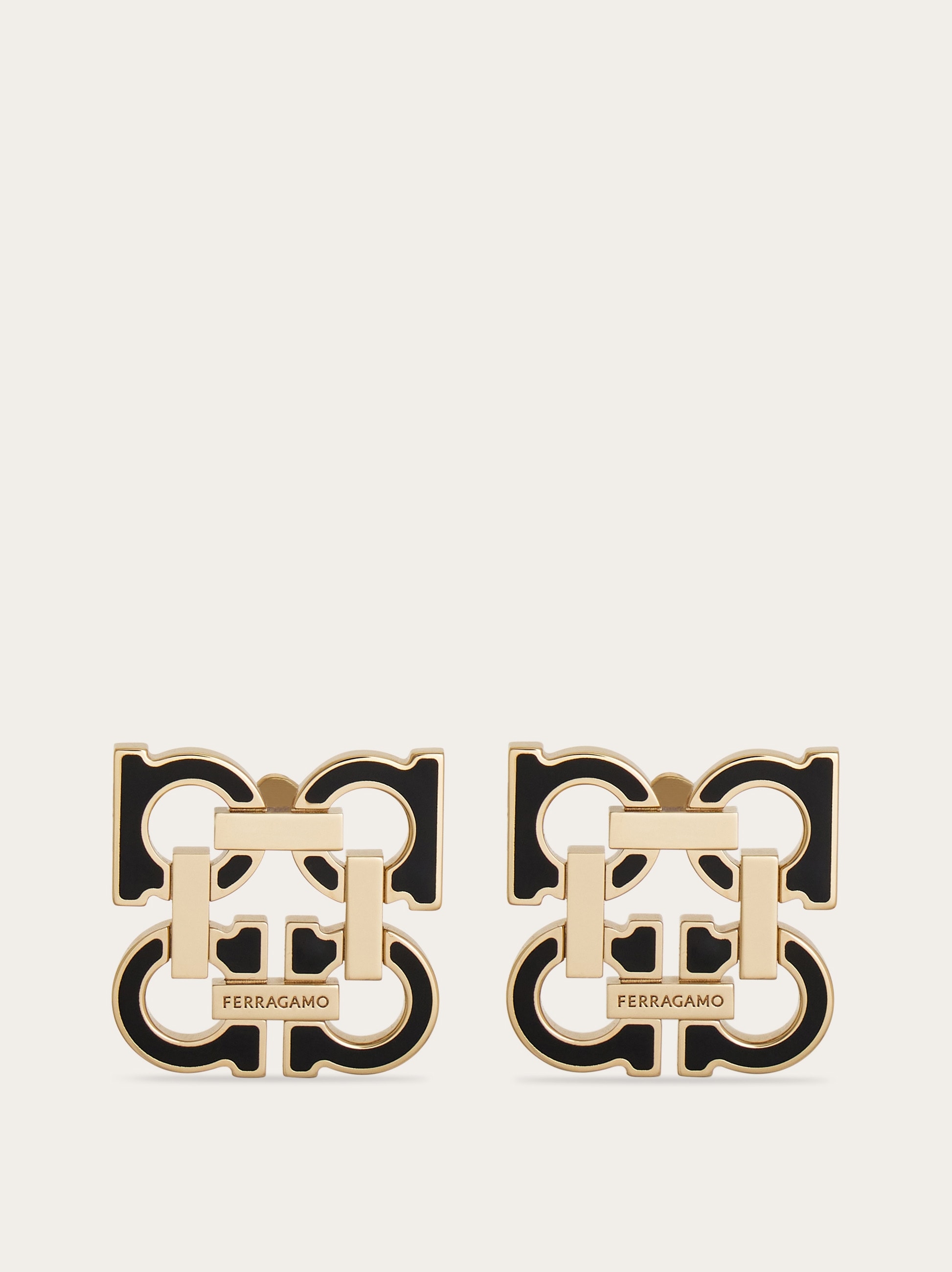 送料関税込【FERRAGAMO】FOUR GANCINI CLIP ON EARRINGS Four Gancini clip on earrings - Women | Ferragamo