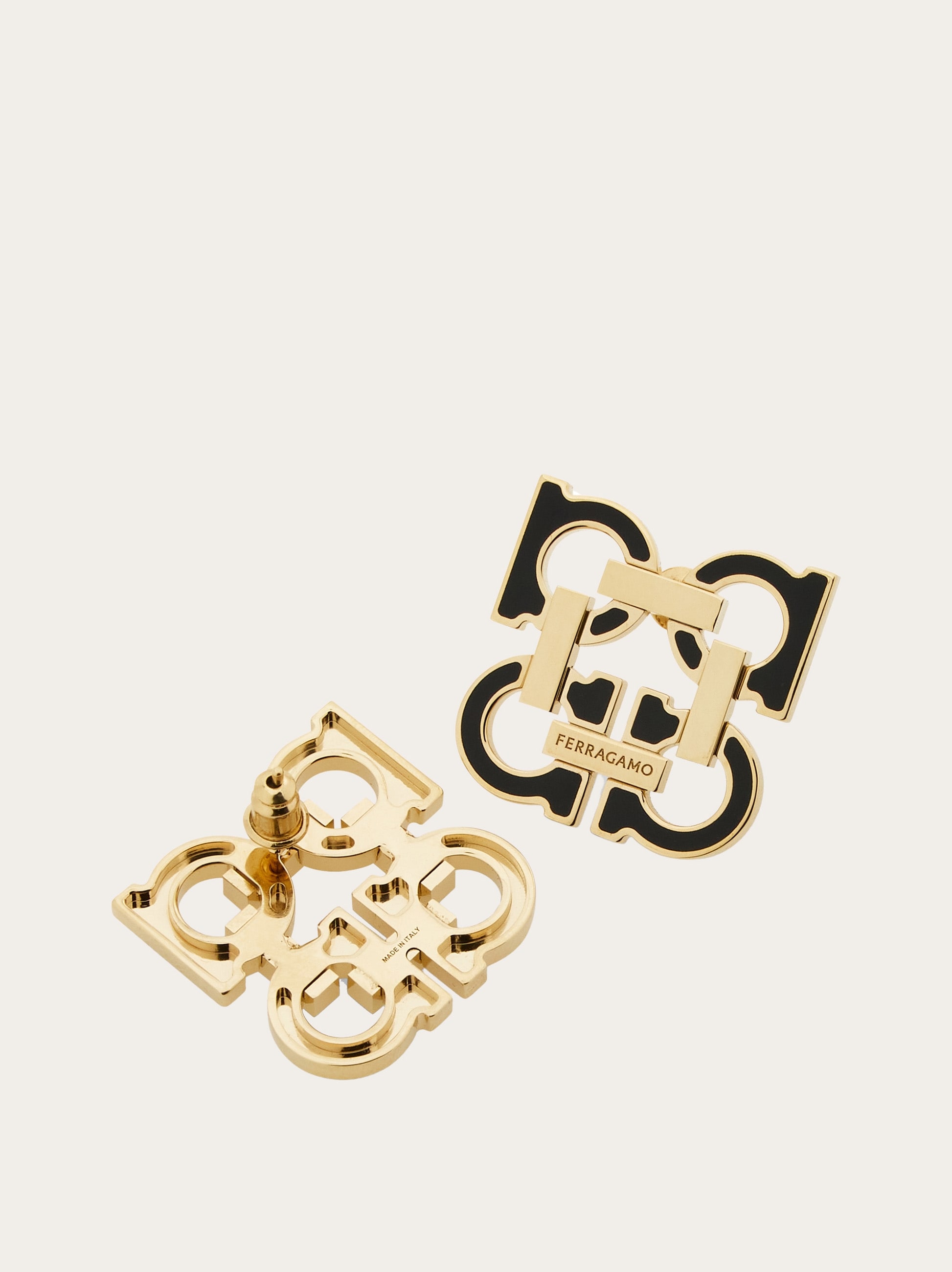 送料関税込【FERRAGAMO】FOUR GANCINI CLIP ON EARRINGS Four Gancini clip on earrings - Women | Ferragamo