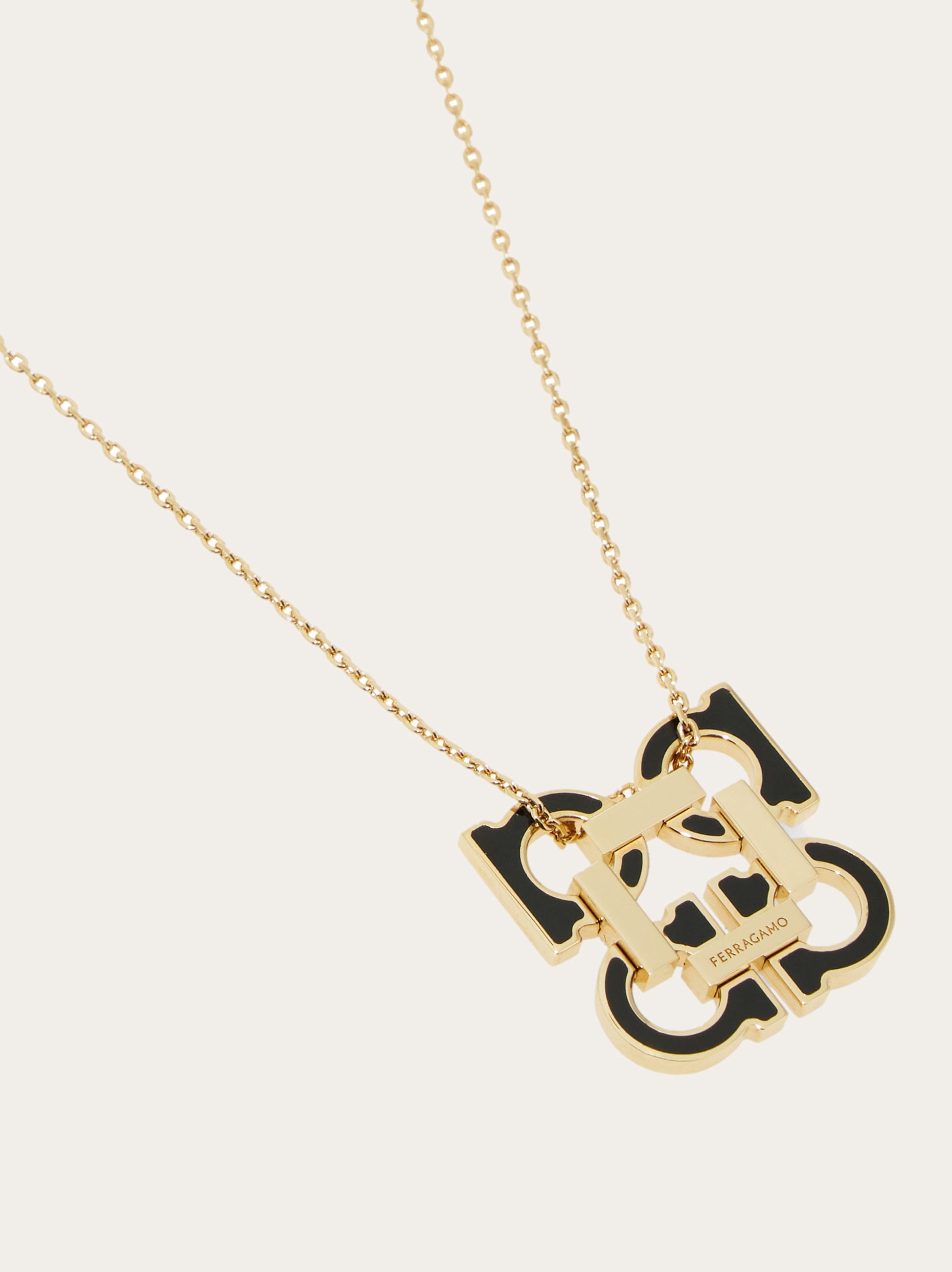 ☆FERRAGAMO☆ GANCINI Pendant ネックレス GOLD♪ Gancini pendant necklace - Women | Ferragamo