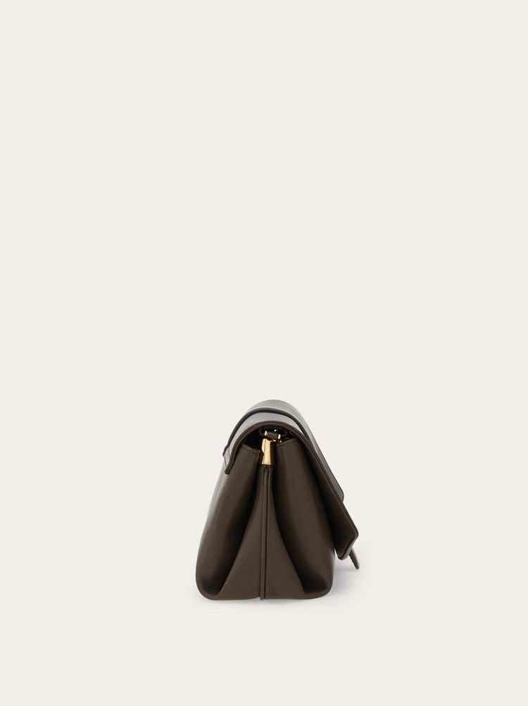 Front flap crossbody bag (S) Gallery image 4
