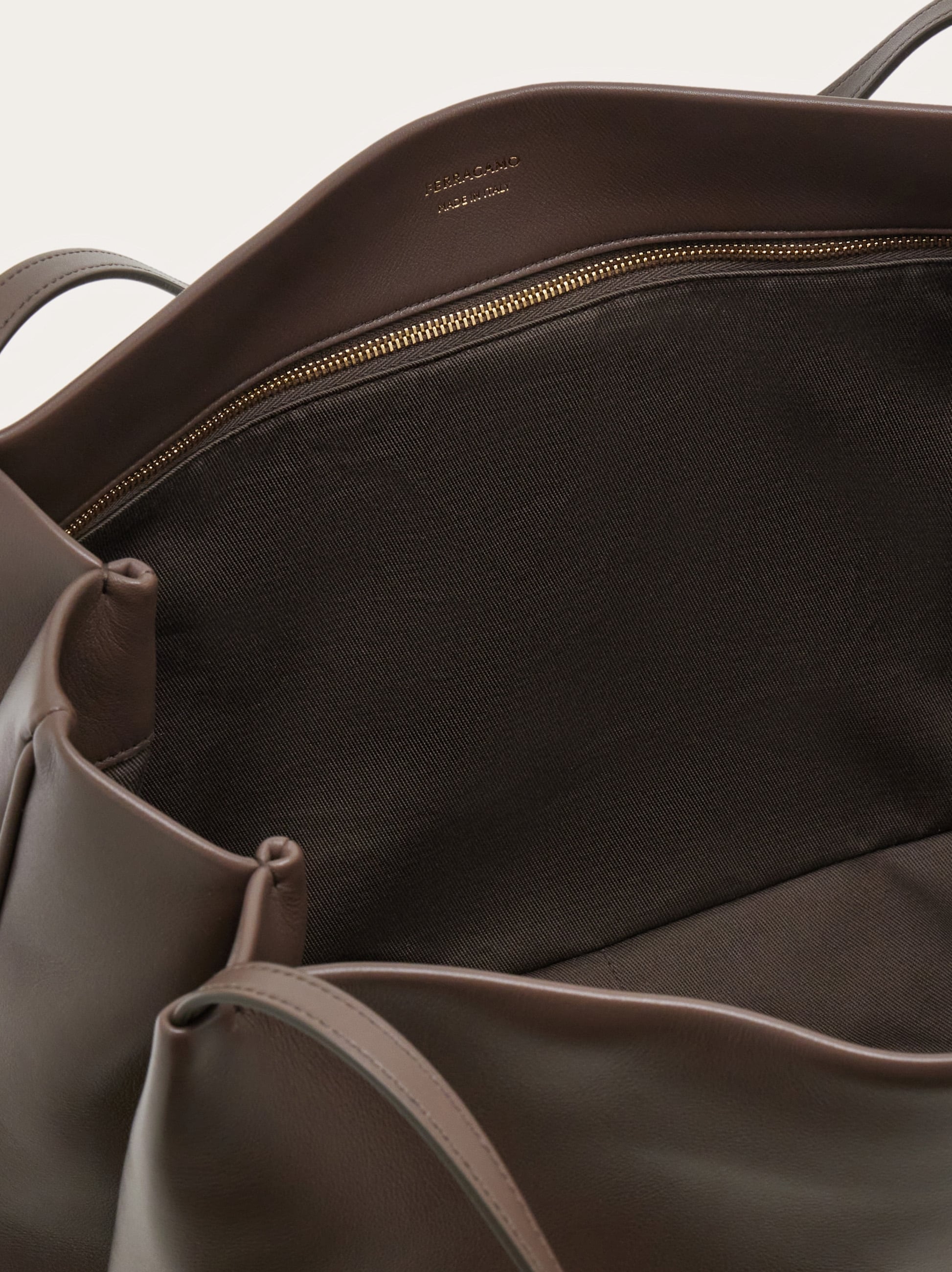 トートバッグ (L) - ウィメンズ | Ferragamo