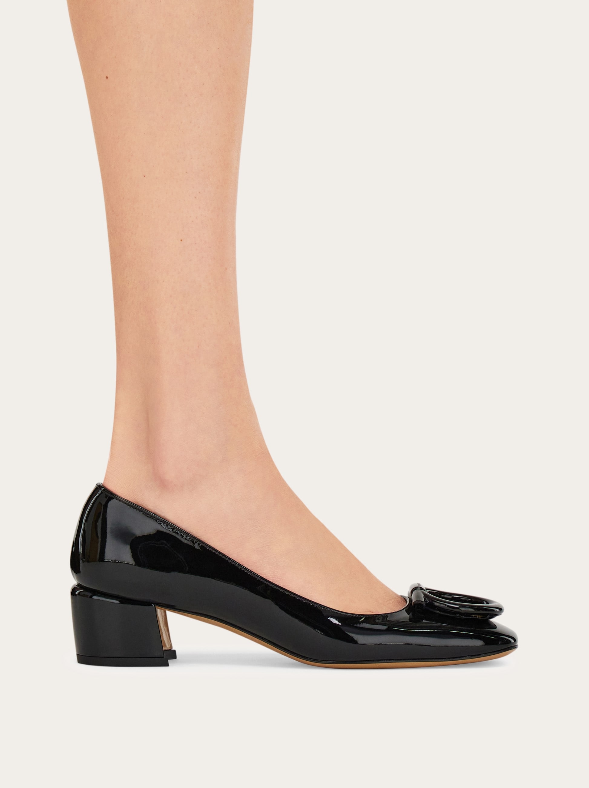 Maxi Gancini pump - Women | Ferragamo
