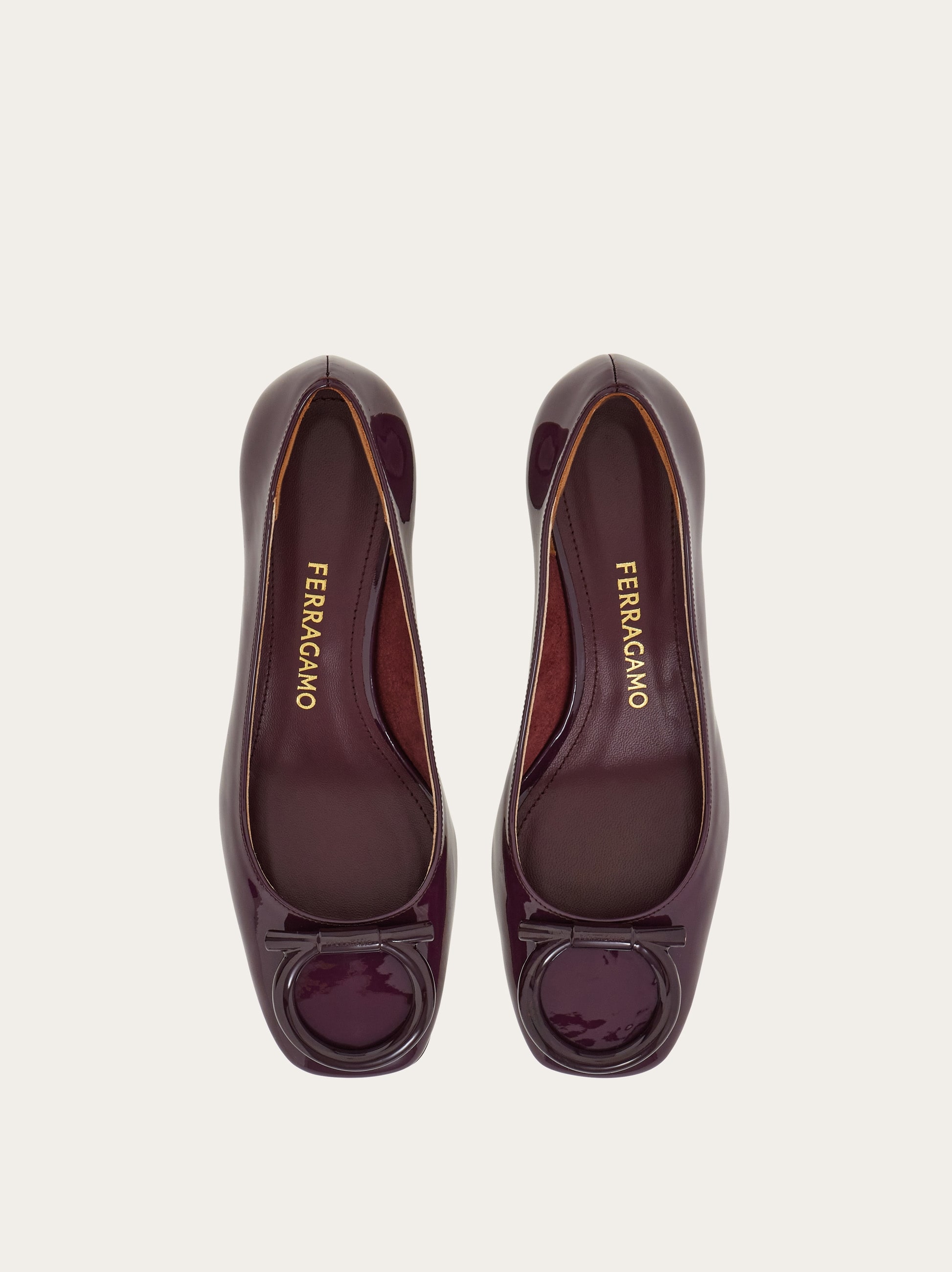 Maxi Gancini pump - Women | Ferragamo