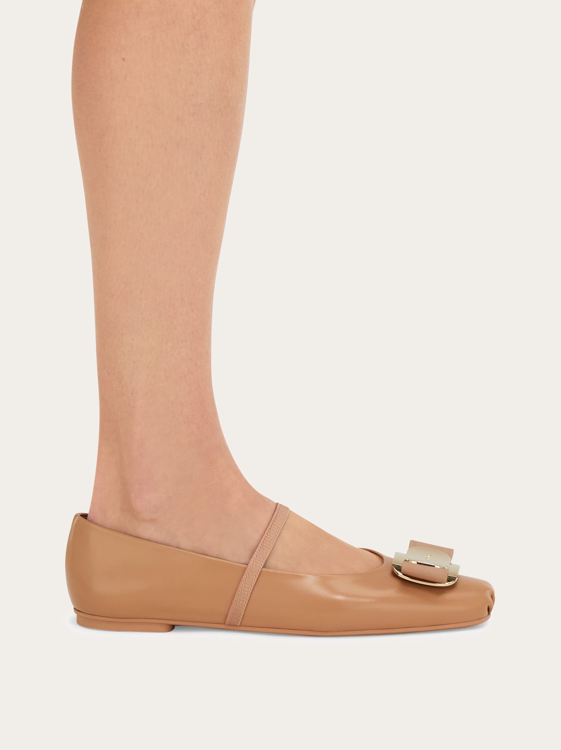 バレリーナシューズ - ウィメンズ | Ferragamo