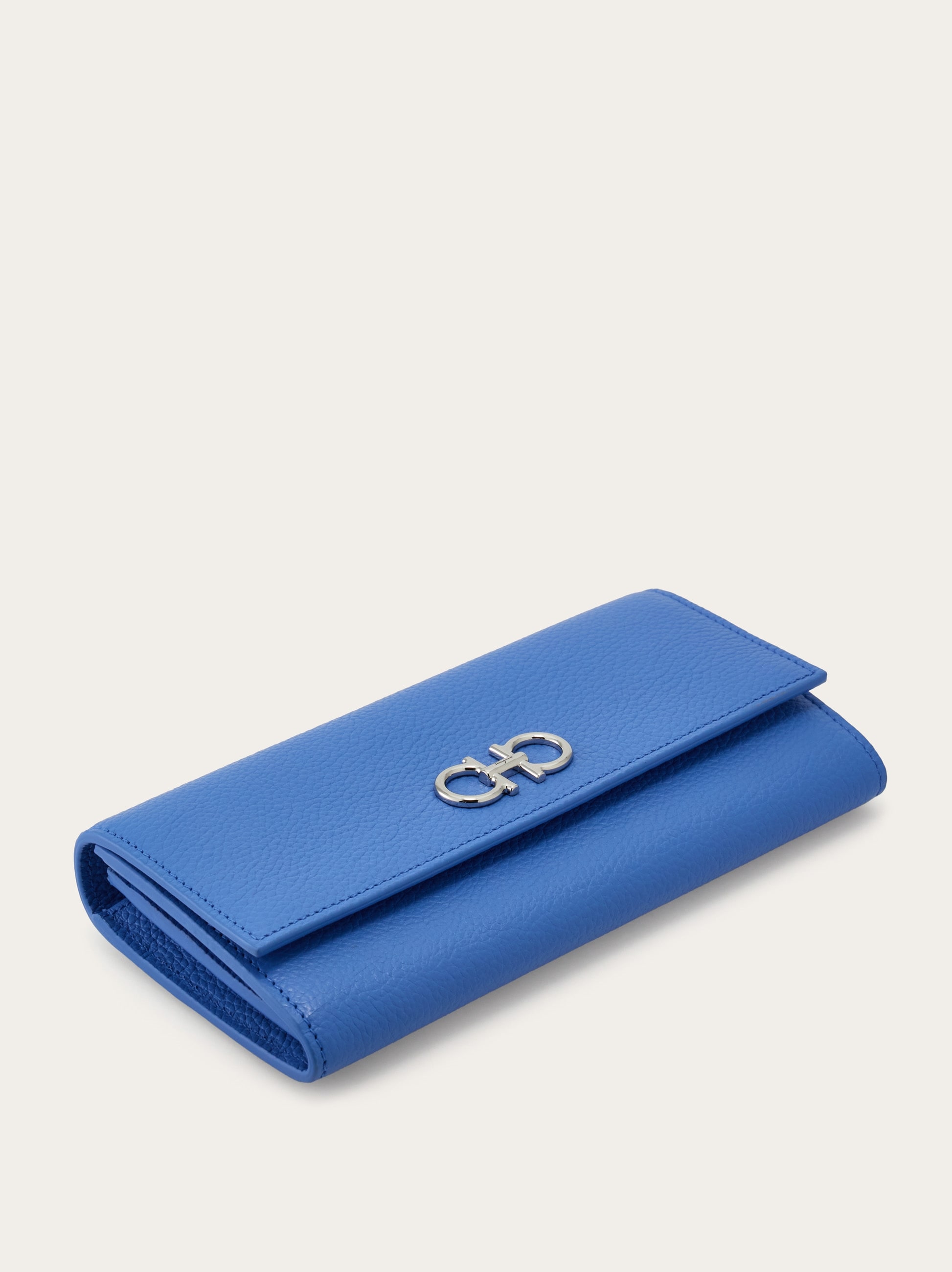Gancini wallet with shoulder strap - Women | Ferragamo