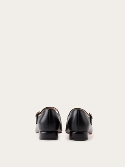 FERRAGAMO直営店 Fバックル付きメリージェーン OLD FERRAGAMO(オールドフェラガモ) シルバーグレーレザーメリー
