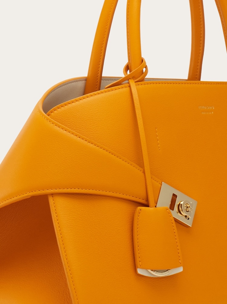 Bolso de mano Hug (L) Gallery image 8