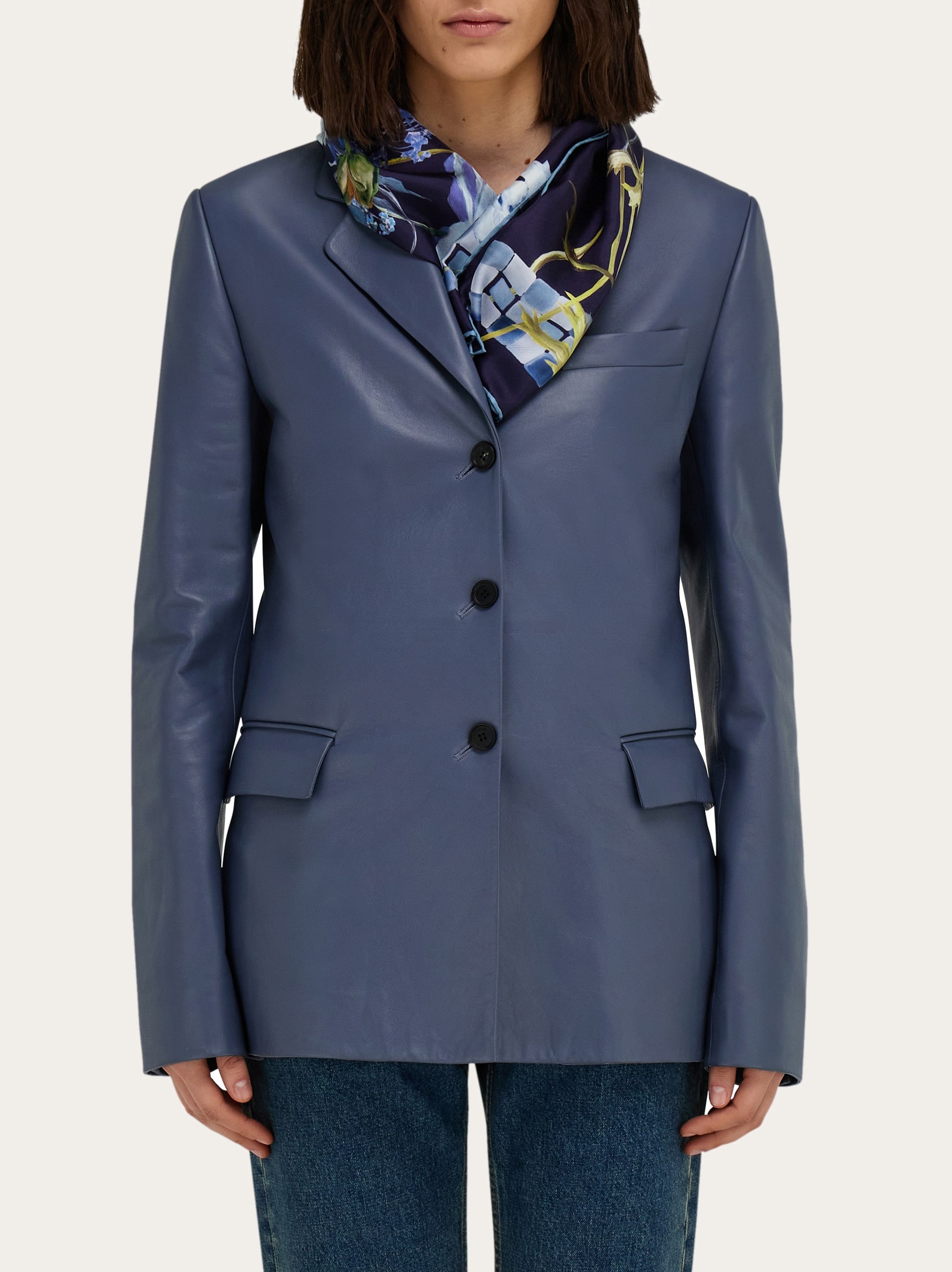 スカーフ A FERRETTI Woman Scarf Gnawed Blue 33011614 0327 Navy Geometric 100% Pure Mulberry Silk Scarf, Silk Bandana
