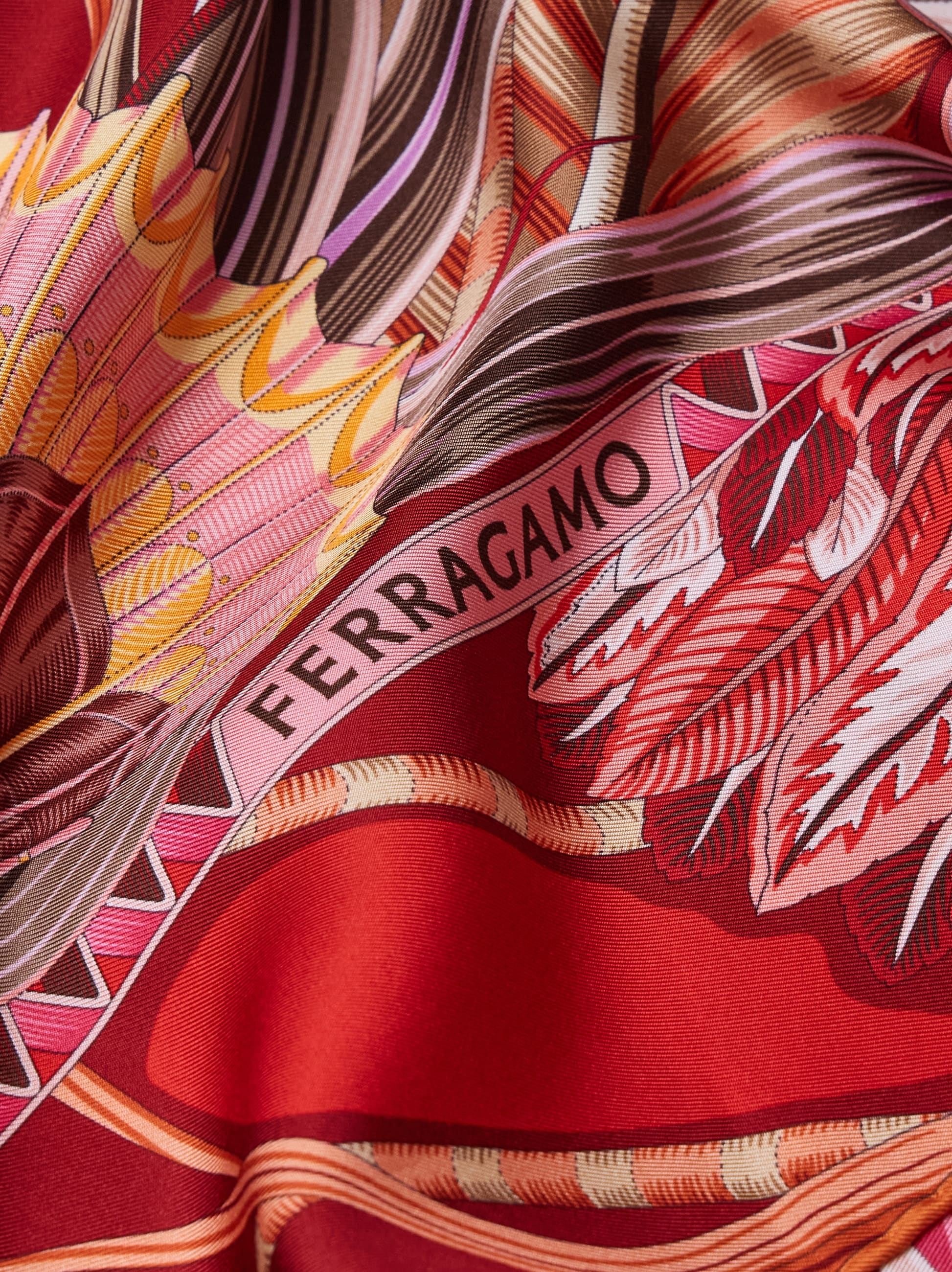 スカーフ GIADA PRINT SCARF Giada print silk scarf - Women | Ferragamo