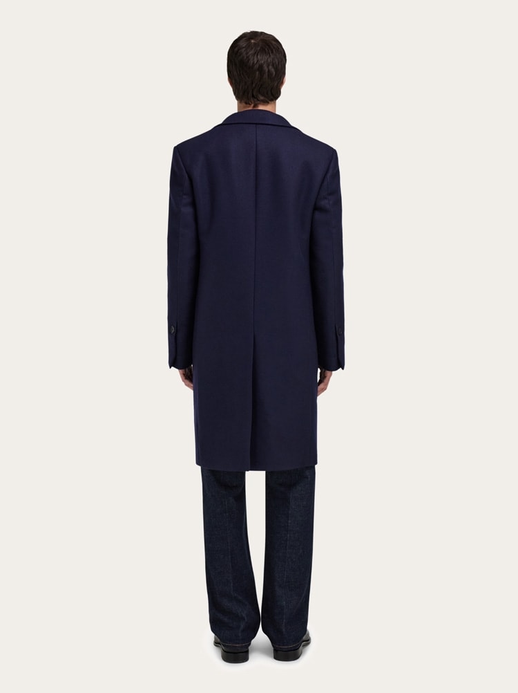 Single breasted coat Gallery image 3