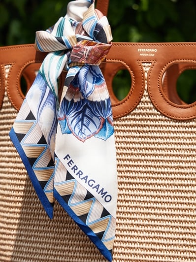 【★完売必至★】Salvatore Ferragamo ☆ シルク バンドゥ シルク バンドゥ - ウィメンズ | Ferragamo
