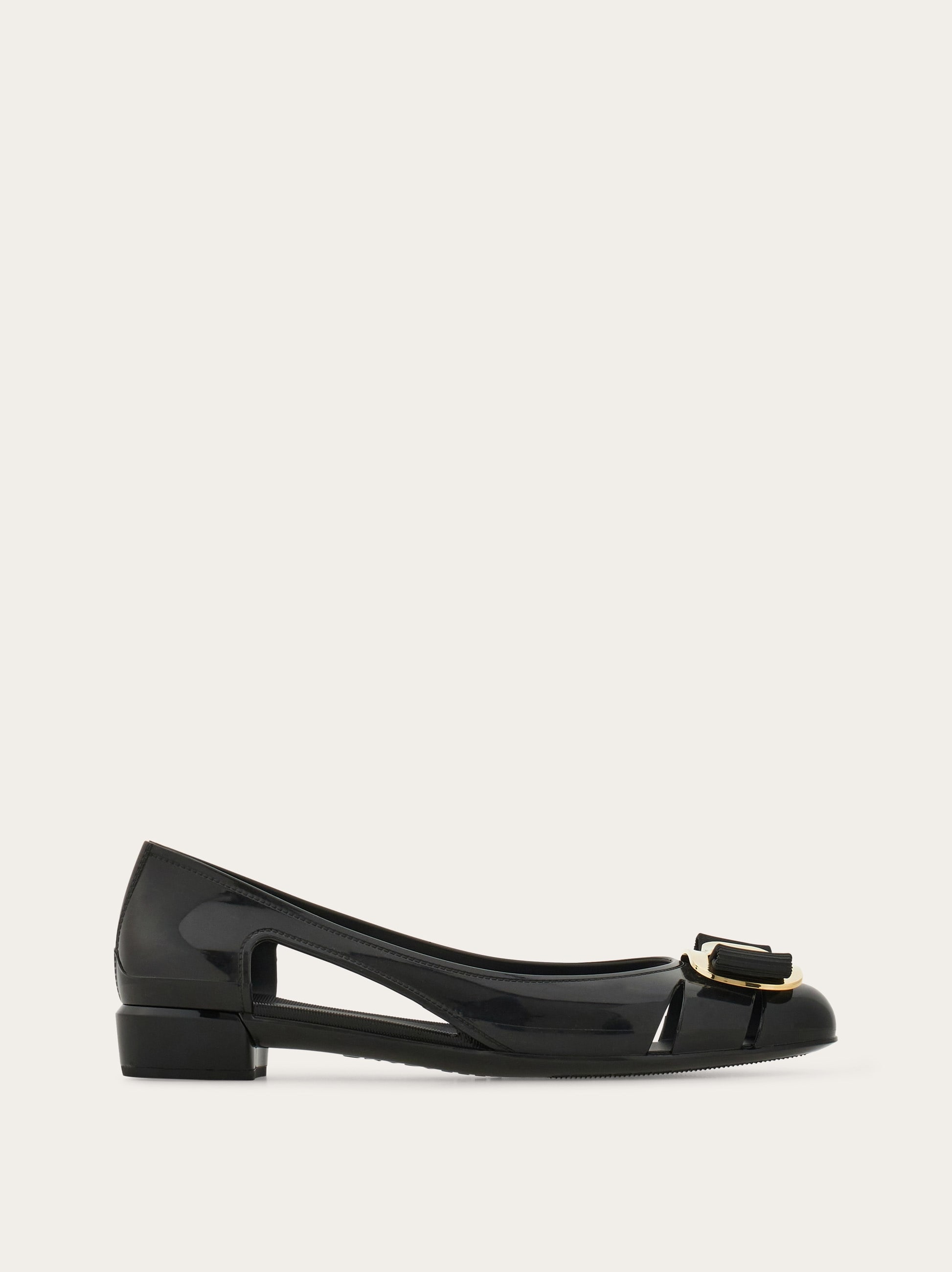 ★Ferragamo★ニューバラ プレート バレエ フラット Women's Ballet Flats | Ferragamo US