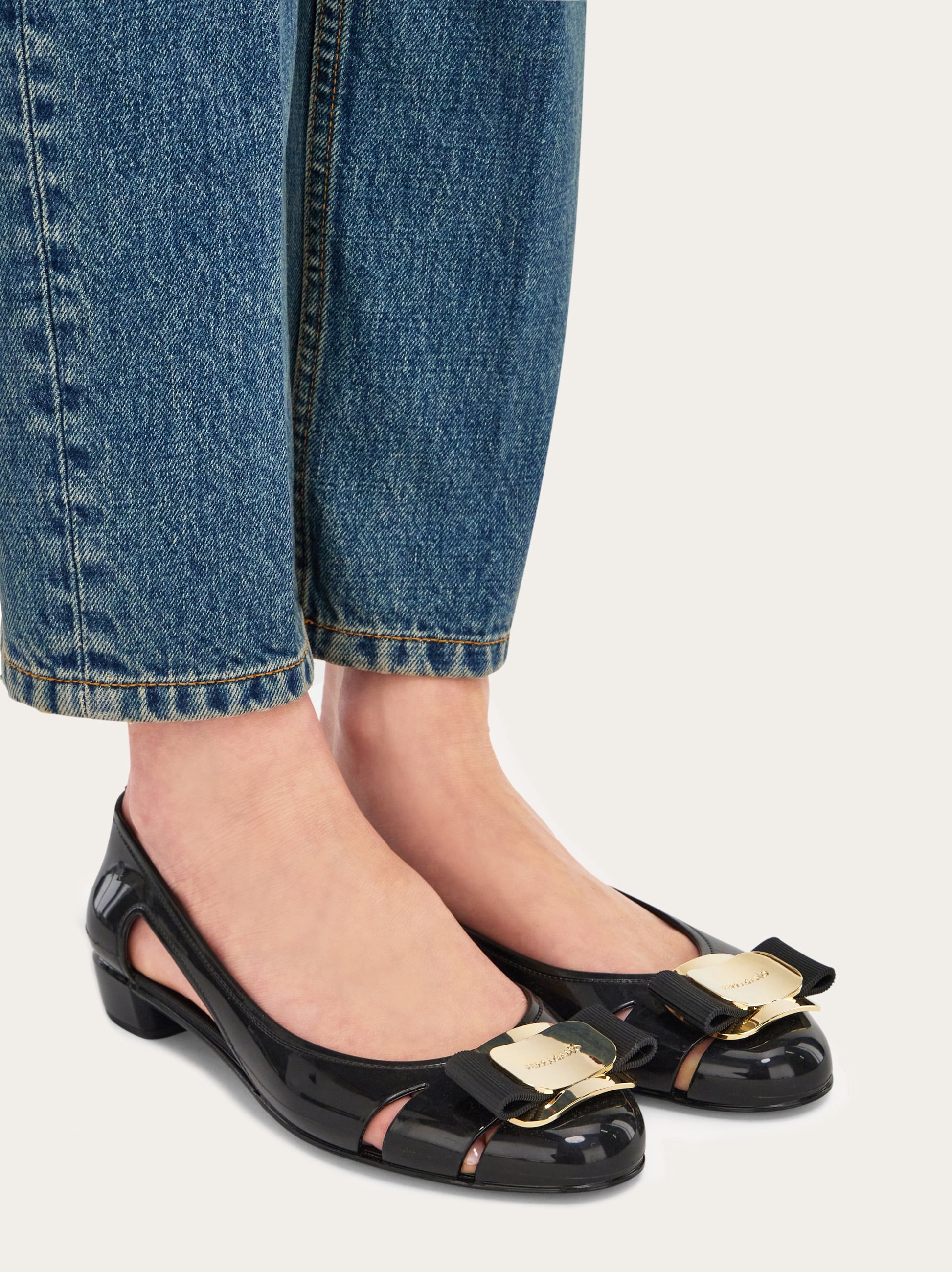 FERRAGAMO直営店 モカシン ニューヴァラプレート 極美品箱付☆Ferragamo【フェラガモ】リザード ヴァラプレート
