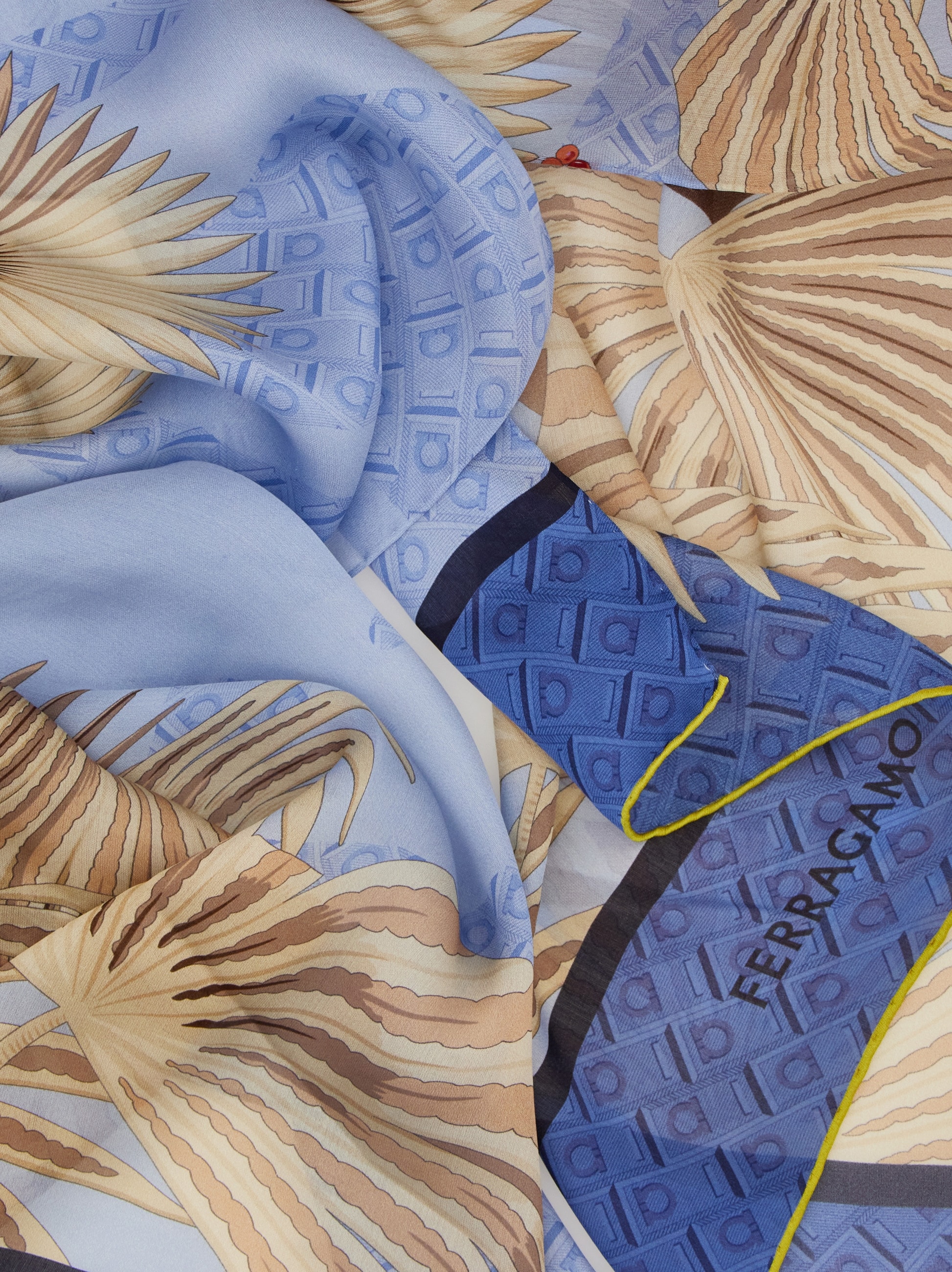 フェラガモ　ストール　シルク　美品 楽天市場】フェラガモ ストール シルクの通販