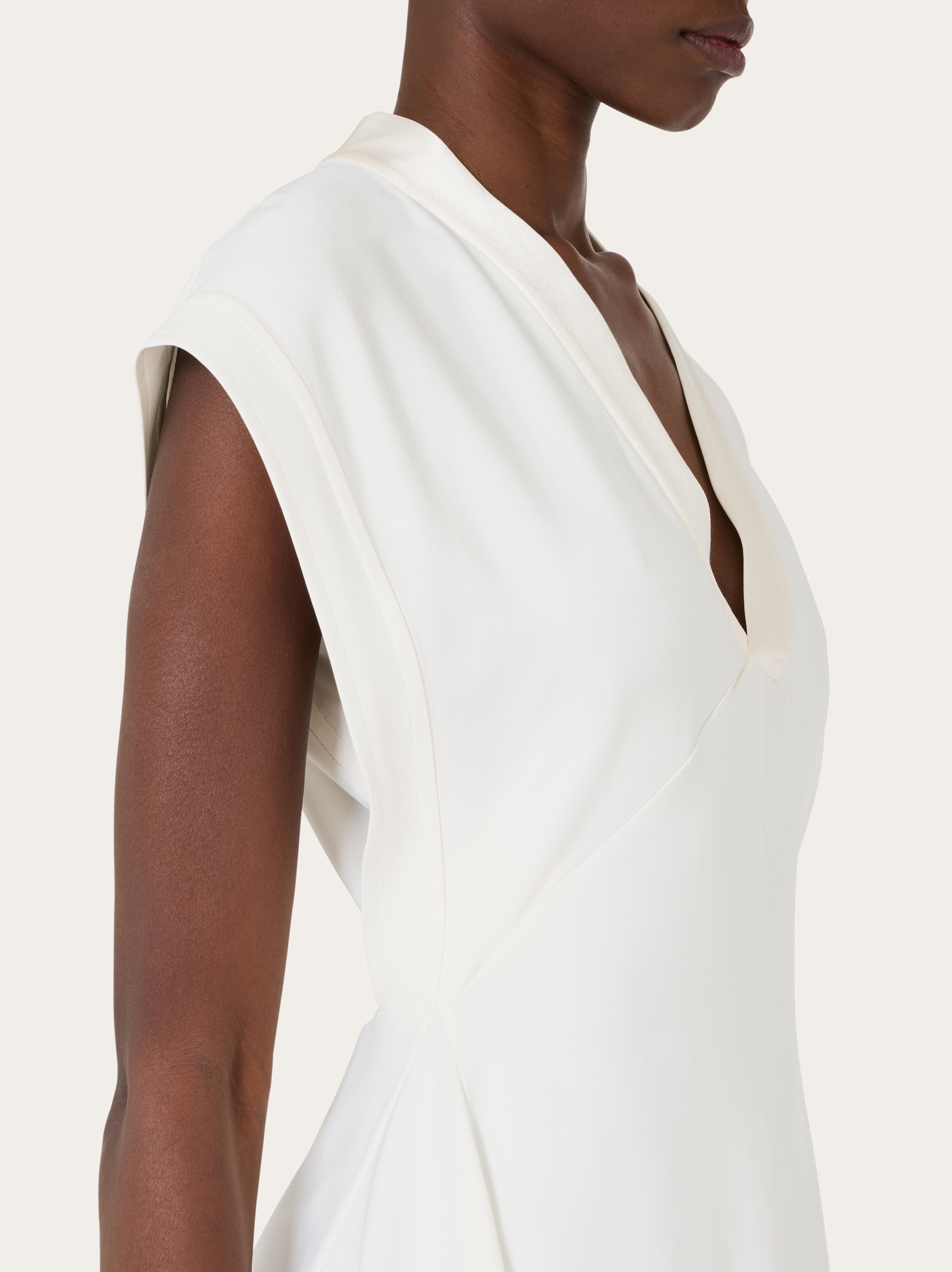 【送料&関税込】Ferragamo Sleeveless Dress Ferragamo Dress White Womens Salvatore Ferragamo