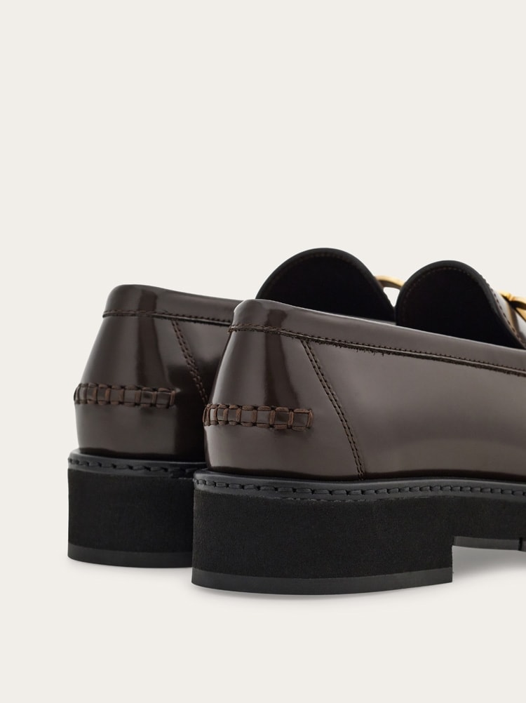 Mocassin ornement Gancini Gallery image 5