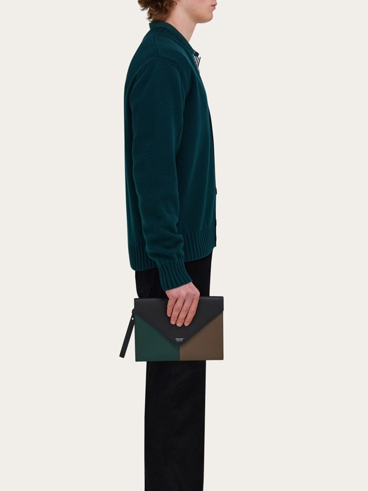 Document holder Gallery image 6