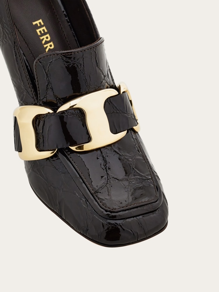 Maxi Vara Plate Pumps Gallery image 6