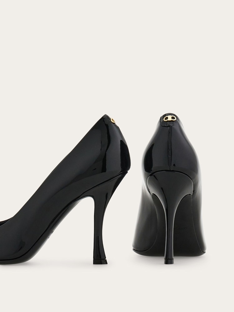 Ferragamo PUMPS＆HEELS WOMAN EDMEA R Pump shoe - Women | Ferragamo