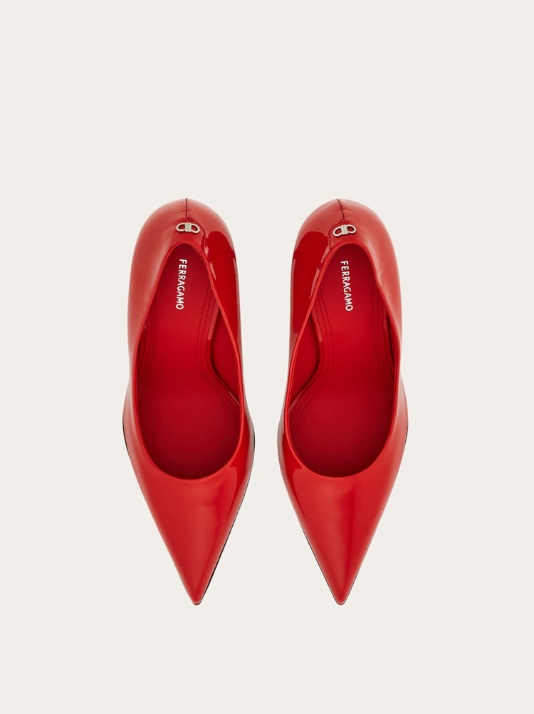 Pump shoe Gallery image 3